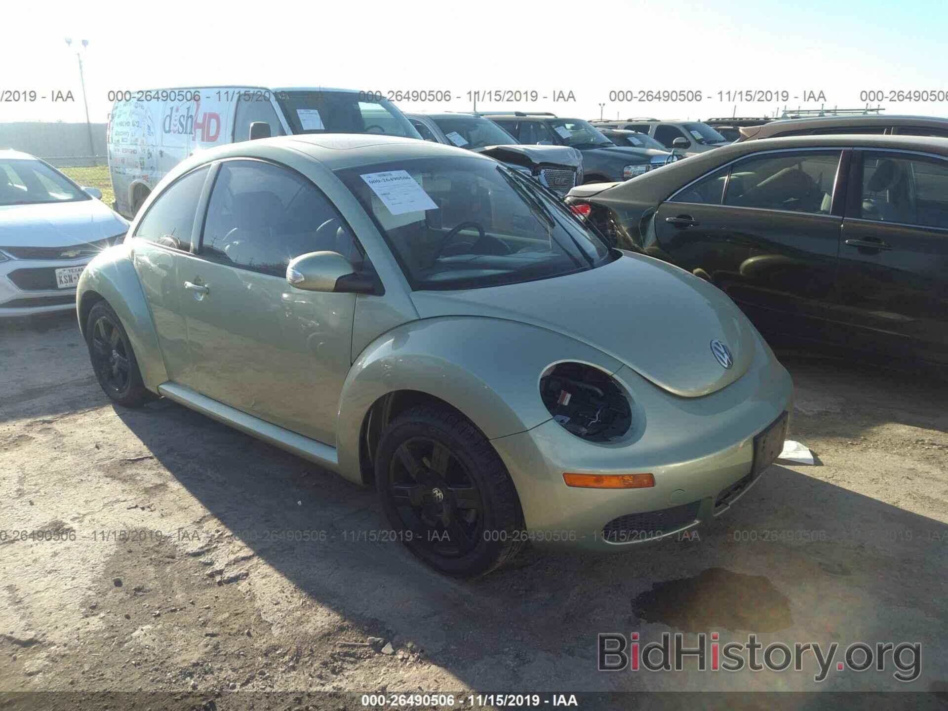 Photo 3VWRW31CX6M414972 - Volkswagen New Beetle 2006