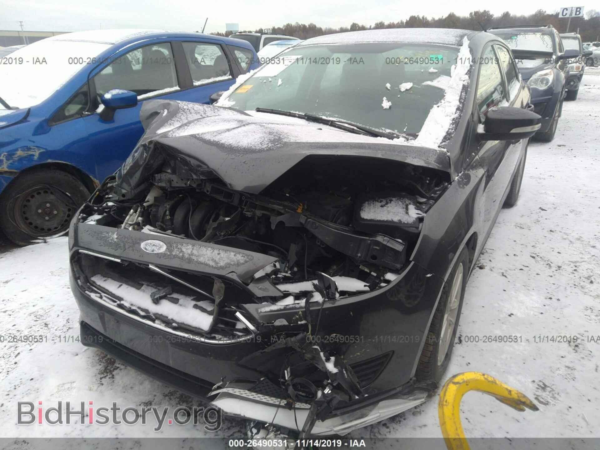 2016 Ford Focus - VIN: 1FADP3F27GL288458 - Фото 2