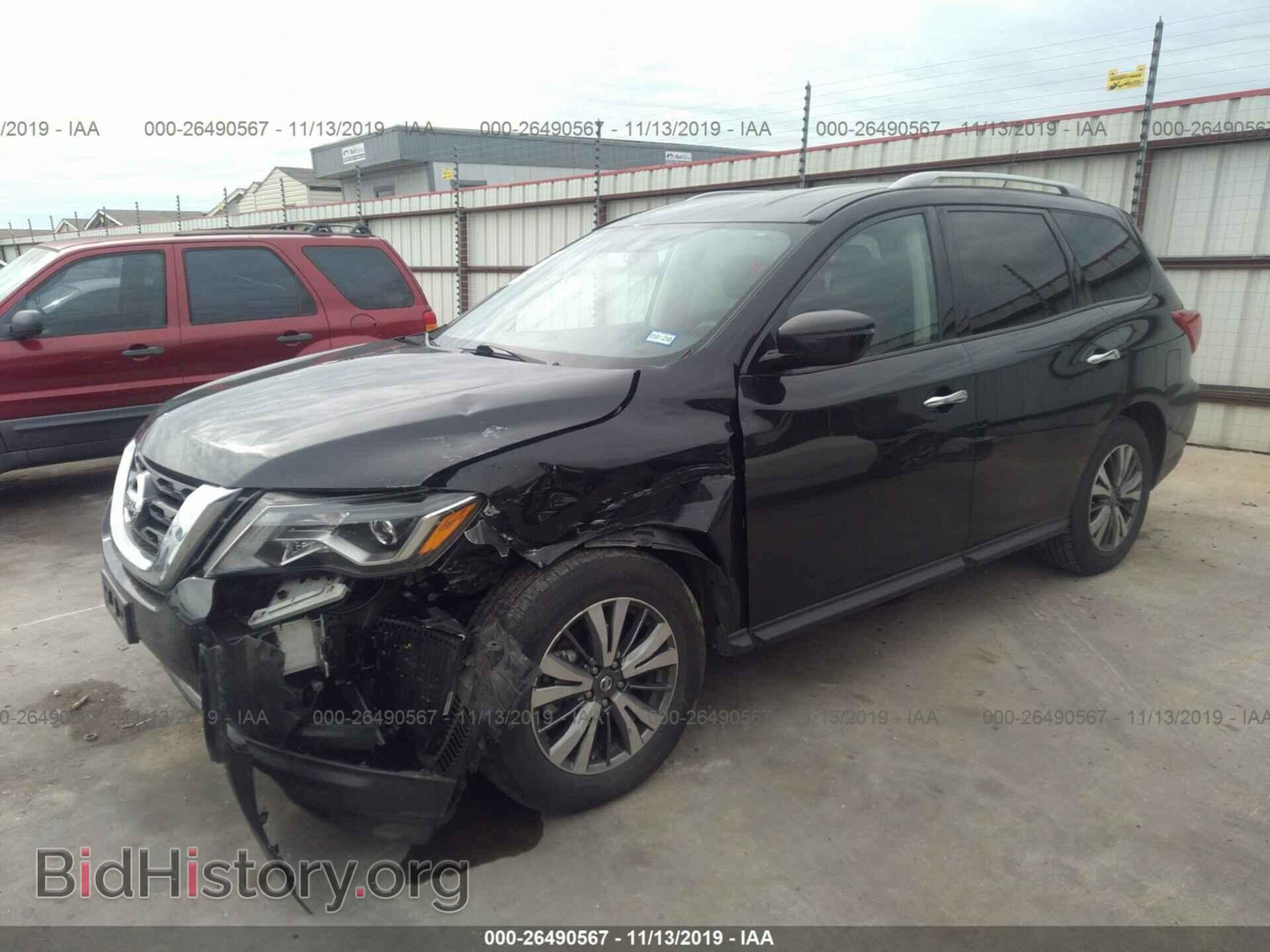 2017 Nissan Pathfinder - VIN: 5N1DR2MN7HC609942 - Фото 2