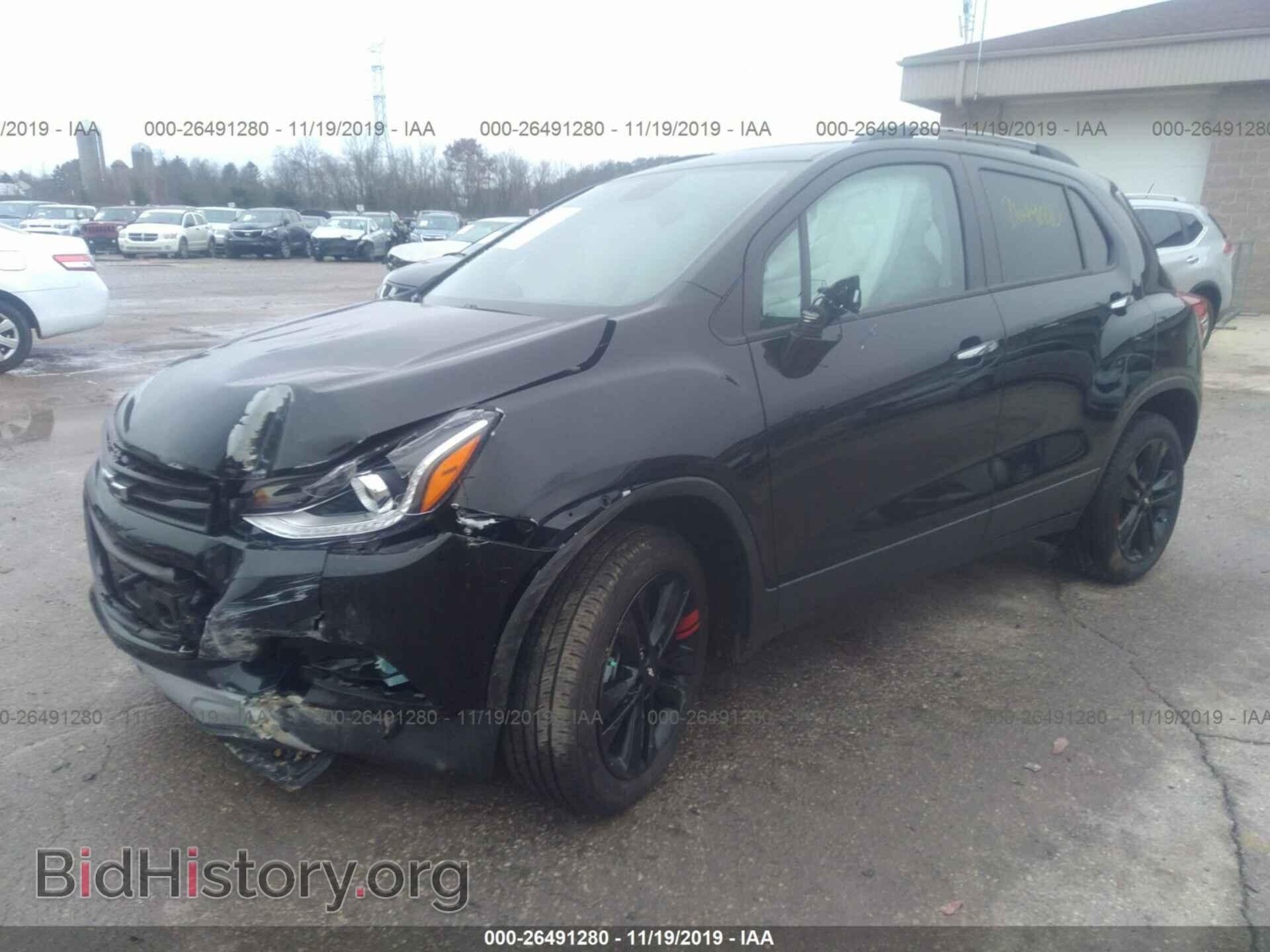 2019 CHEVROLET TRAX - VIN: 3GNCJPSB3KL284786 - Фото 2
