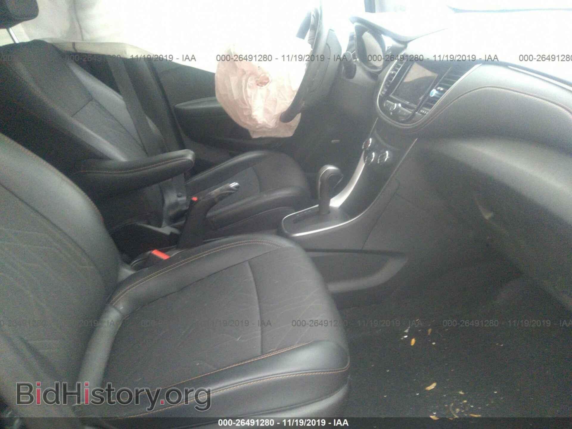 2019 CHEVROLET TRAX - VIN: 3GNCJPSB3KL284786 - Фото 5