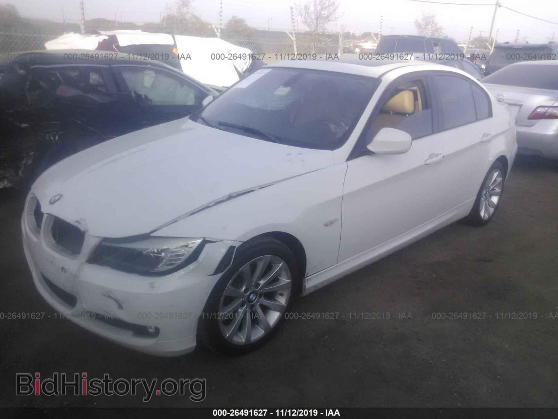 2011 BMW 328 - VIN: WBAPH5G59BNM75865 - Photo 2