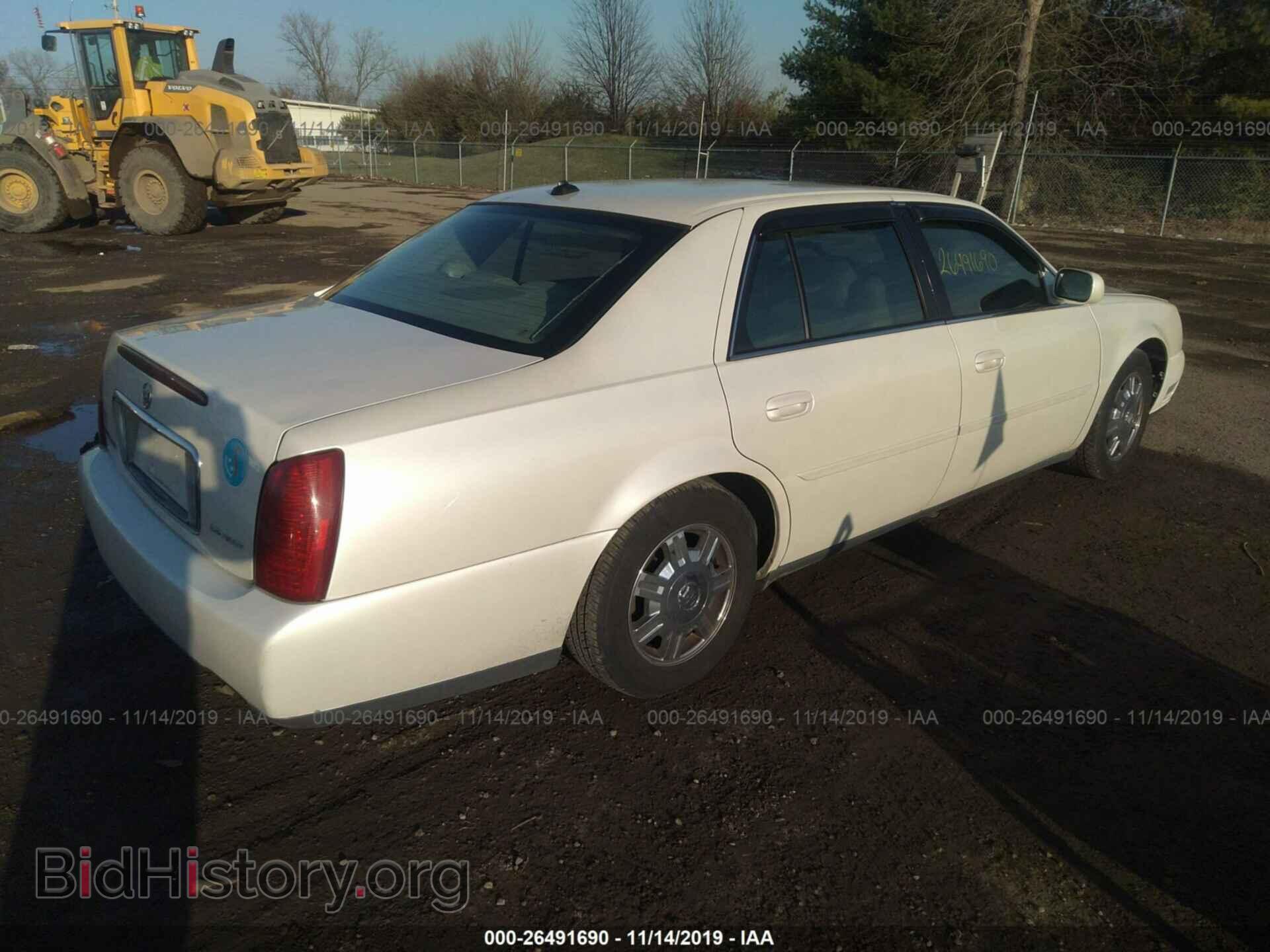 2003 Cadillac Deville - VIN: 1G6KD54Y43U292827 - Фото 4