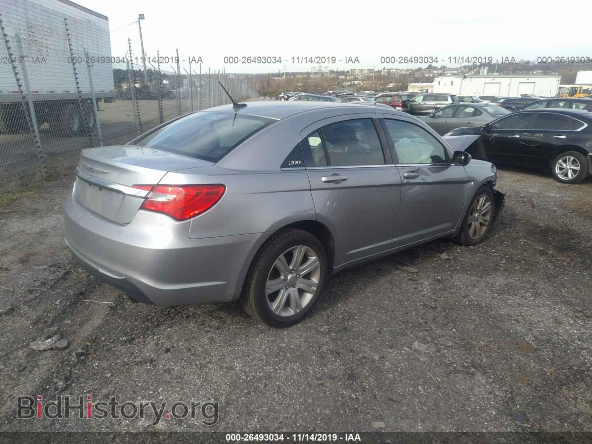 2013 CHRYSLER 200 - VIN: 1C3CCBAB3DN762381 - Photo 4