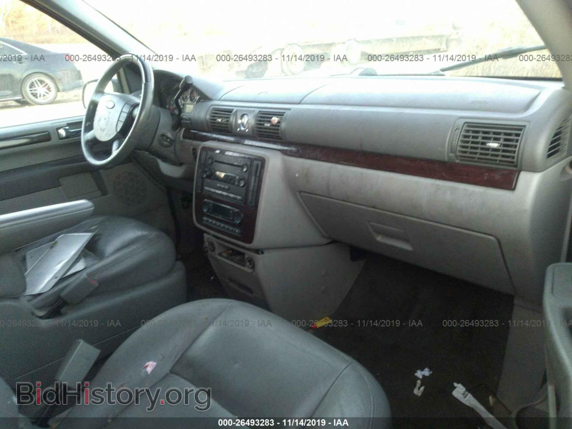 2006 FORD FREESTAR - VIN: 2FMDA58296BA35527 - Фото 5