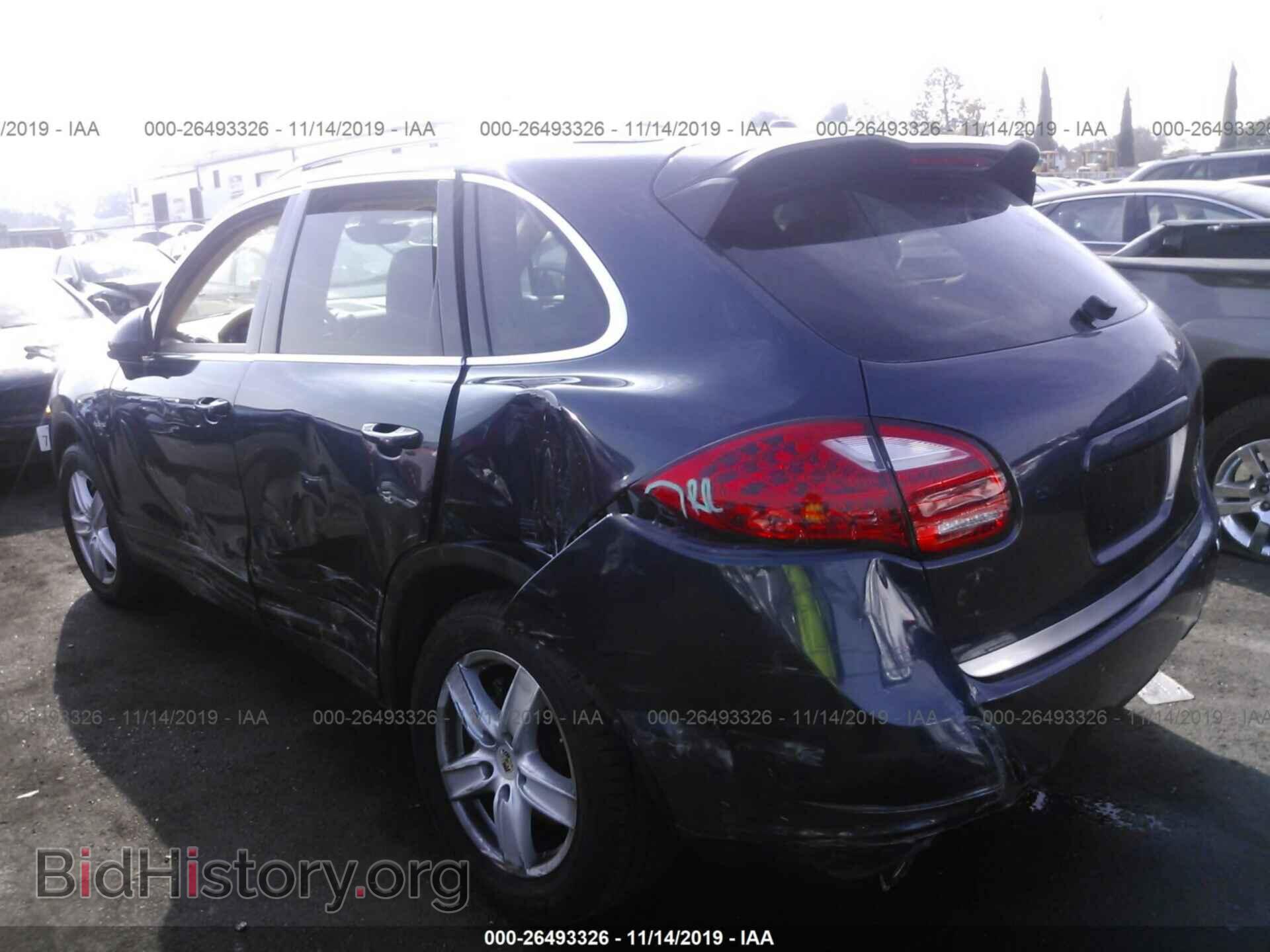 2011 PORSCHE CAYENNE - VIN: WP1AE2A23BLA92352 - Фото 3