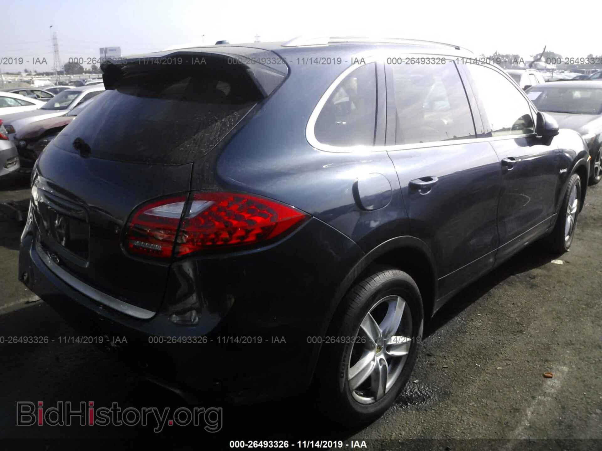 2011 PORSCHE CAYENNE - VIN: WP1AE2A23BLA92352 - Фото 4