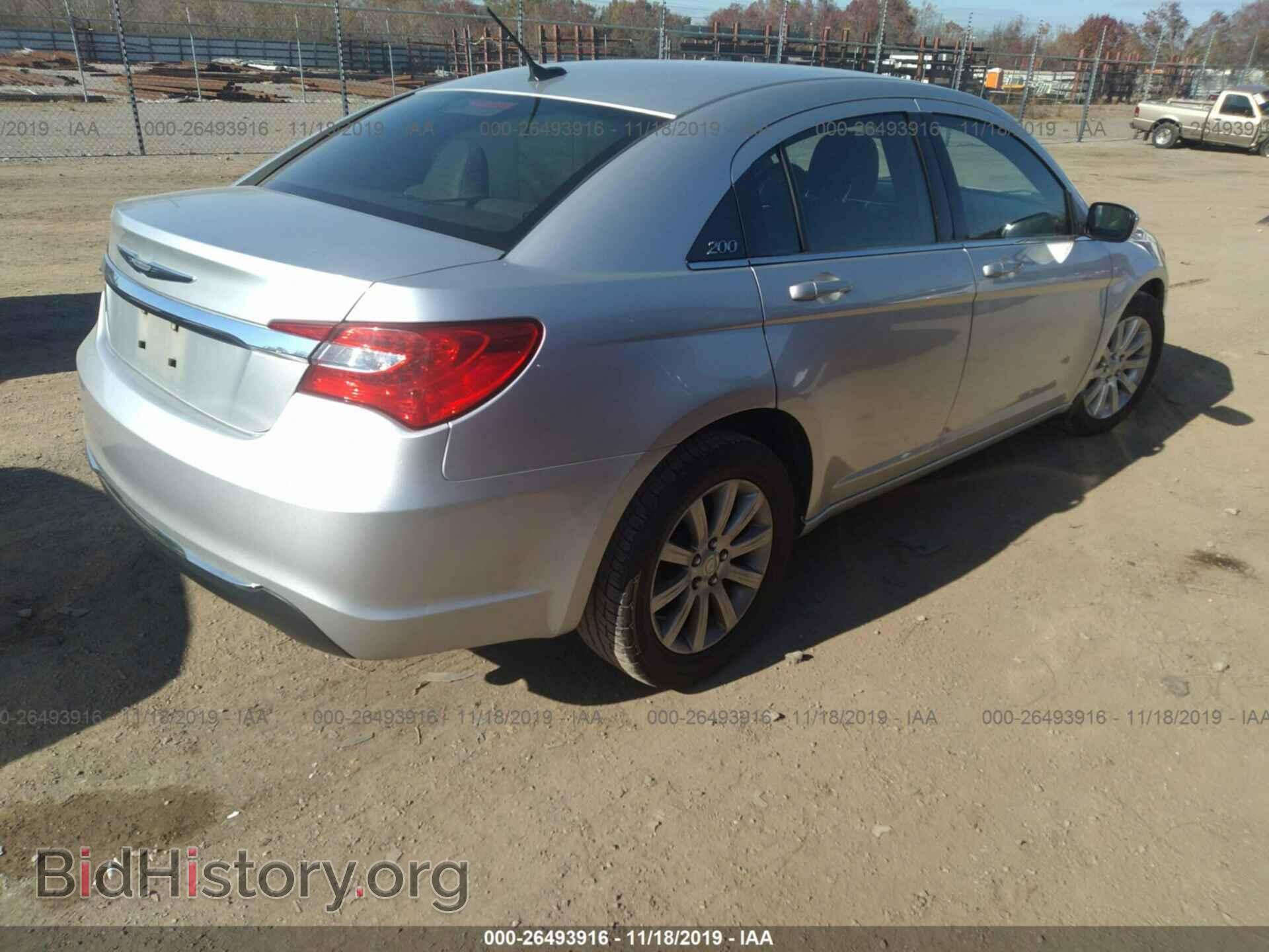2012 CHRYSLER 200 - VIN: 1C3CCBBG1CN125501 - Фото 4