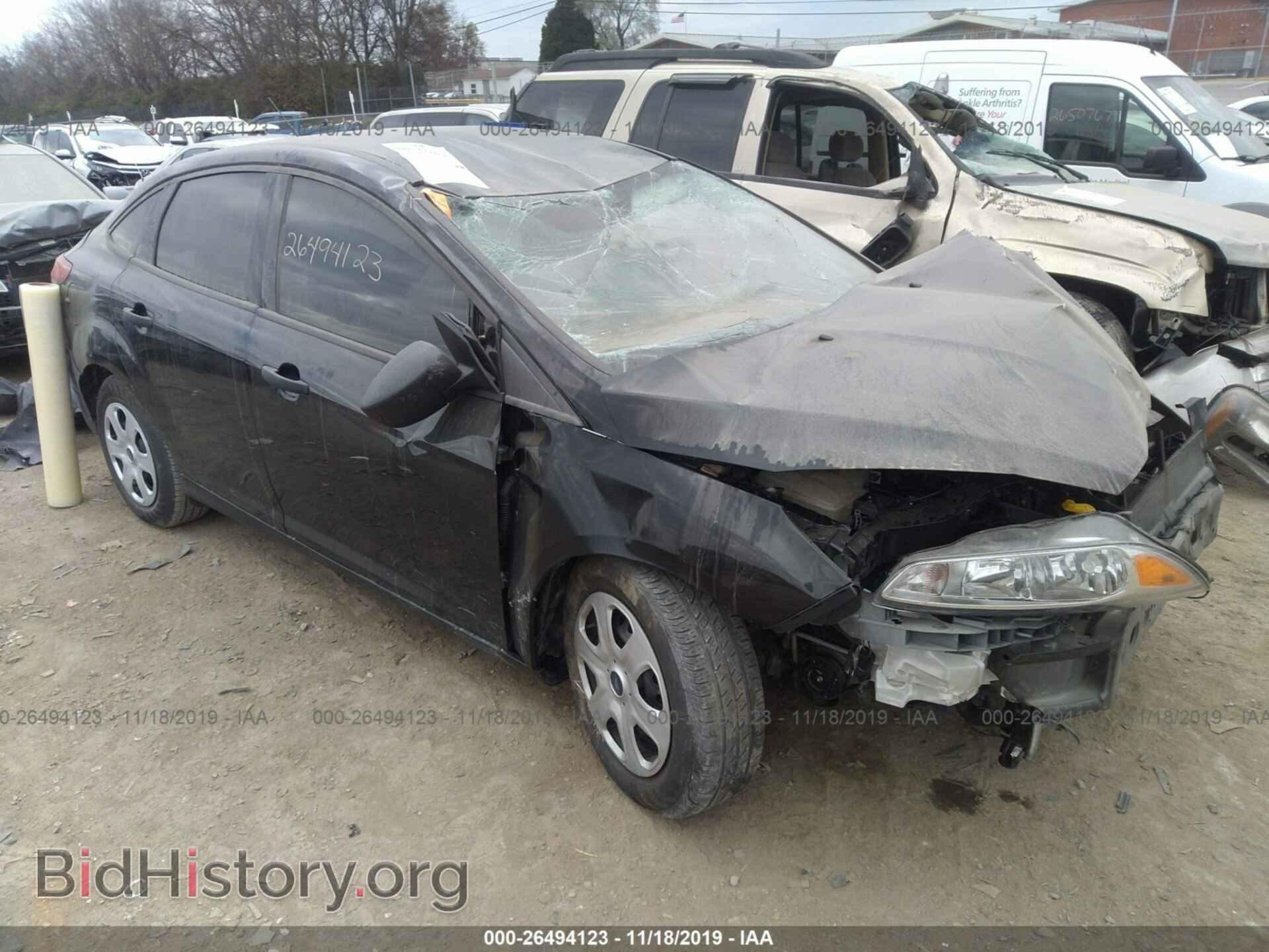 Фотография 1FADP3E28JL255980 - Ford Focus 2018