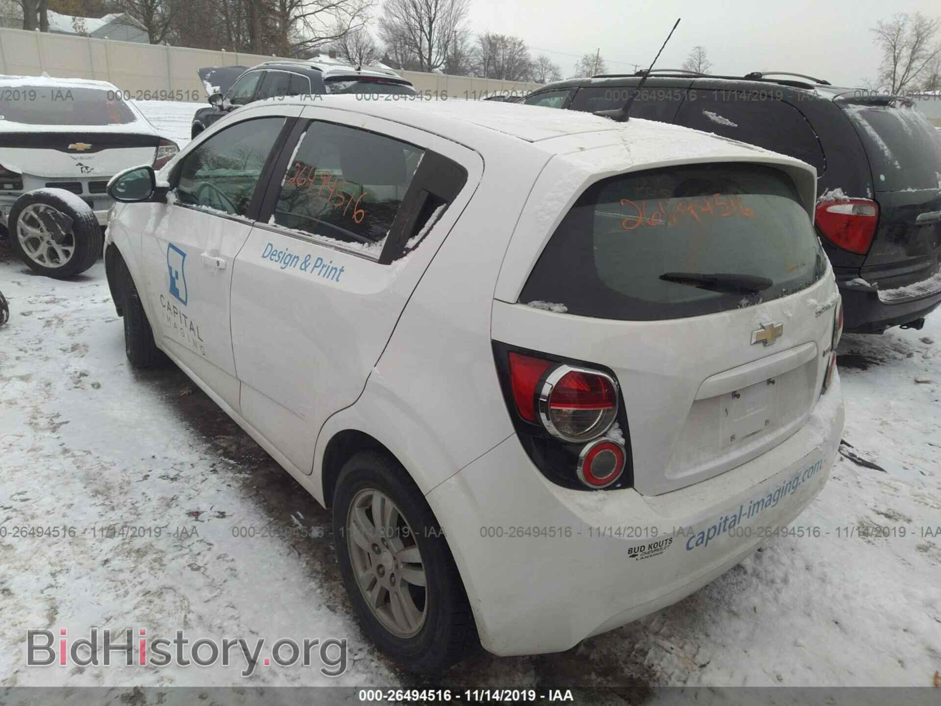 2014 Chevrolet Sonic - VIN: 1G1JC6SB8E4124829 - Фото 3