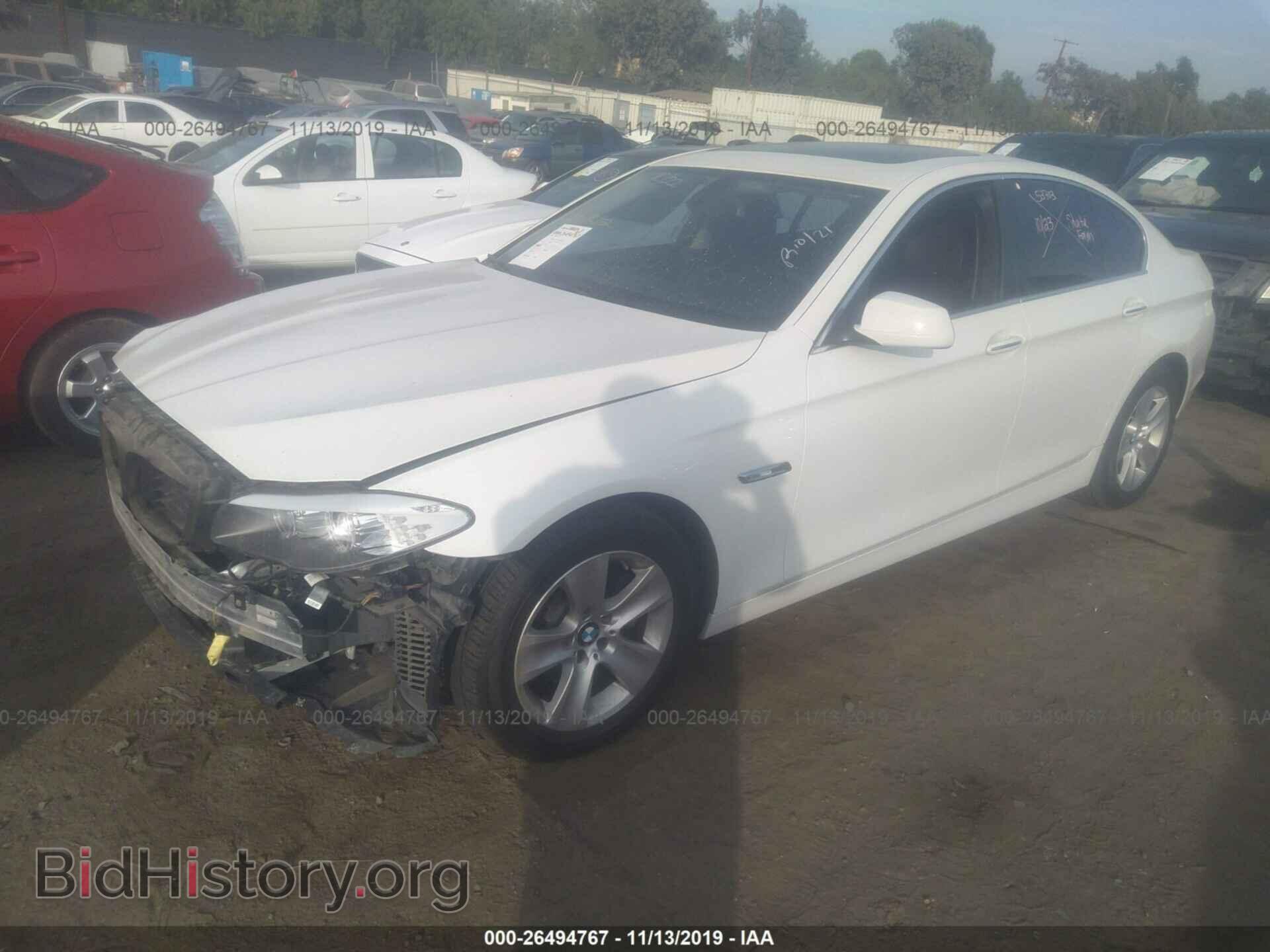 2011 BMW 528 - VIN: WBAFR1C5XBC742661 - Фото 2