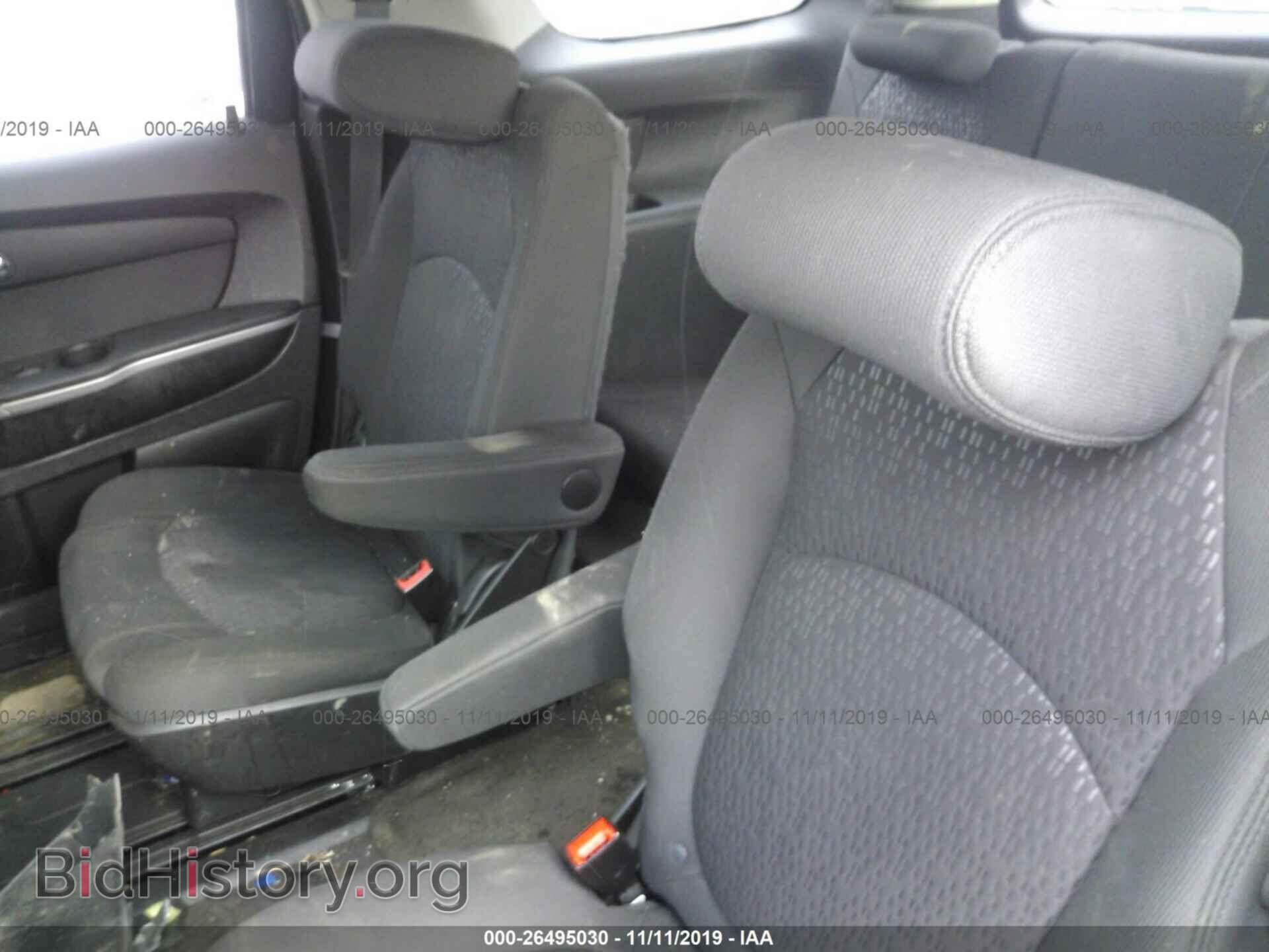 2011 GMC ACADIA - VIN: 1GKKVPED8BJ337130 - Фото 8