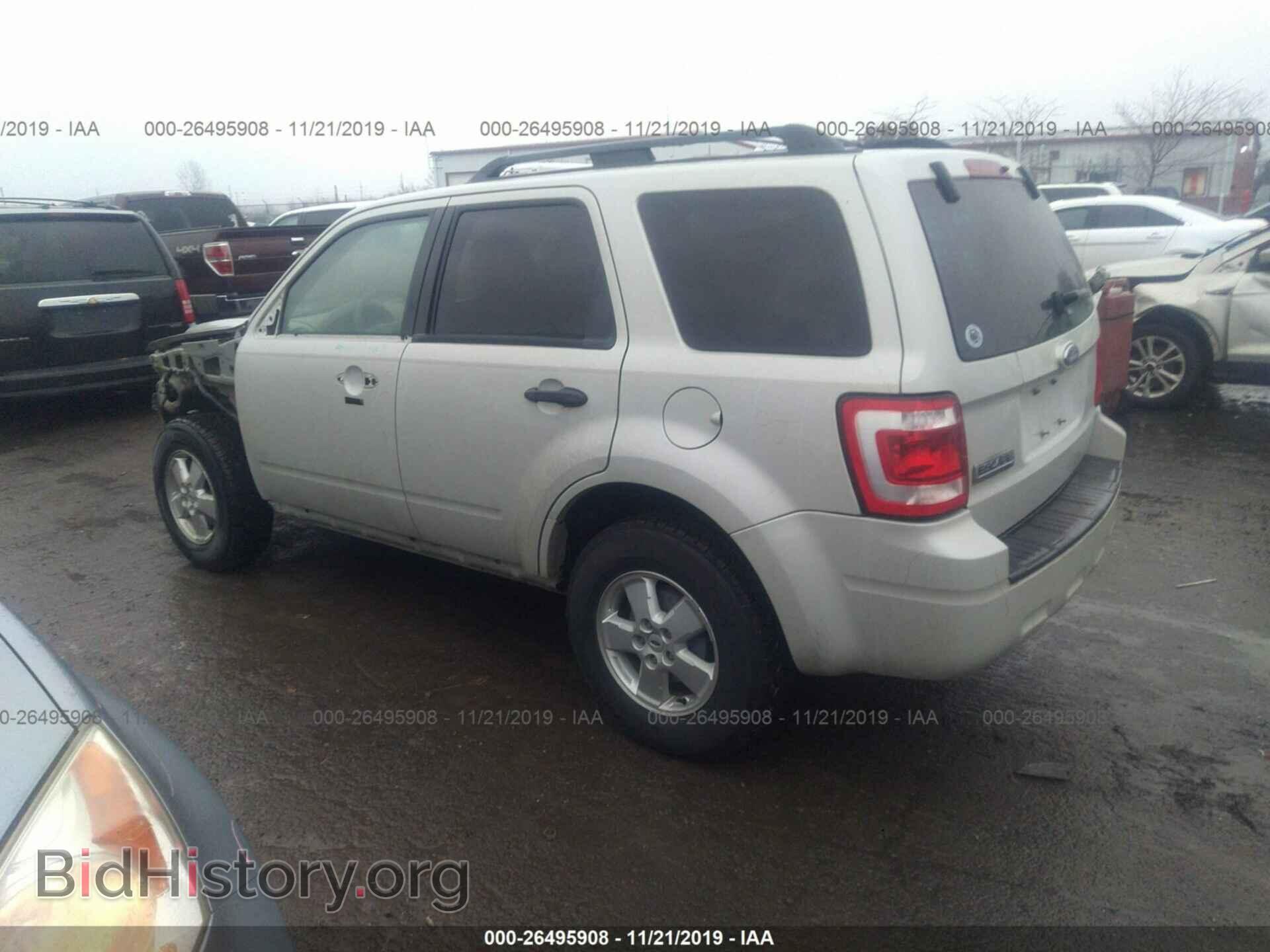 2009 FORD ESCAPE - VIN: 1FMCU03739KC68225 - Фото 3