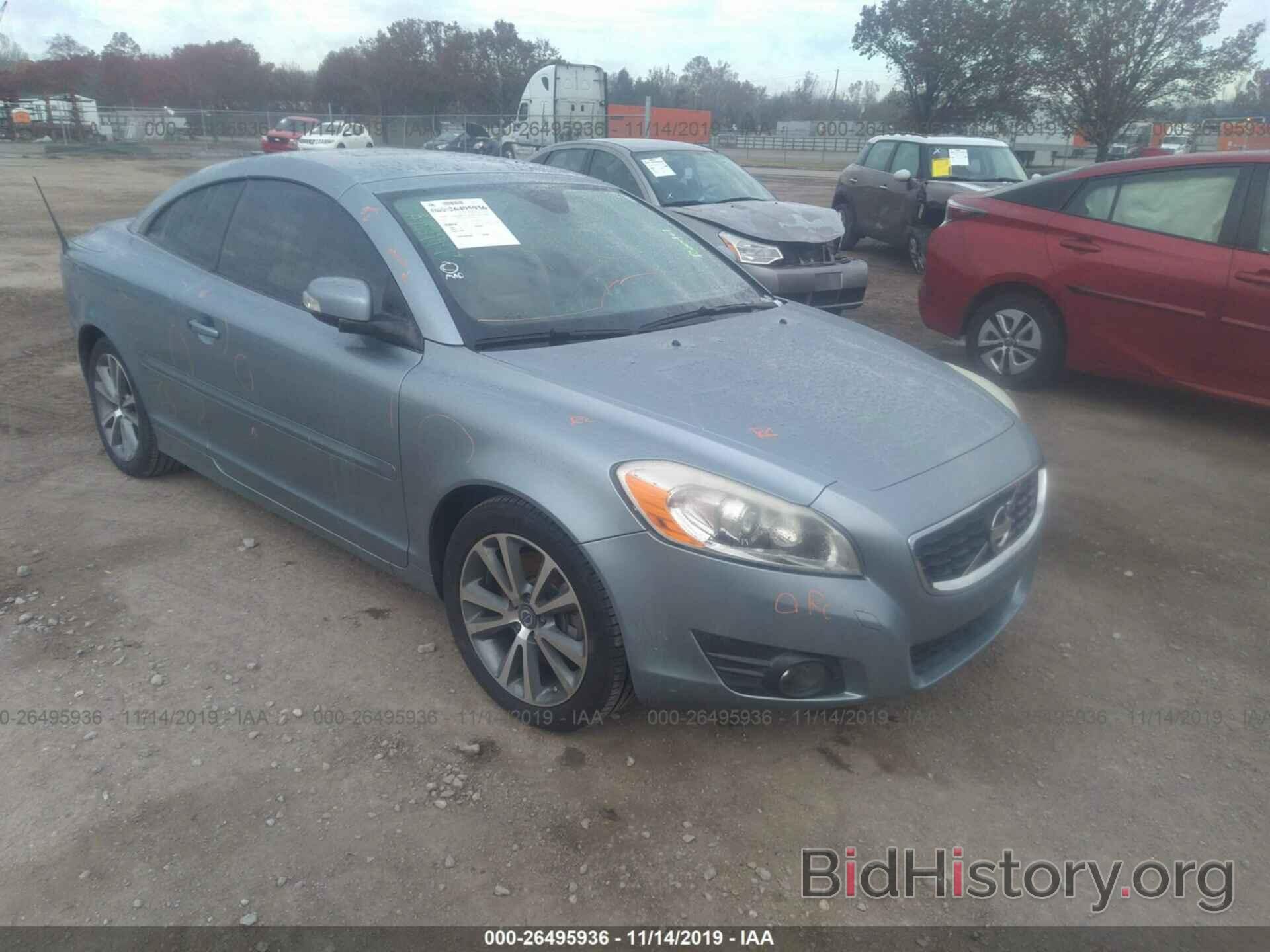 Photo YV1672MC5BJ107834 - VOLVO C70 2011