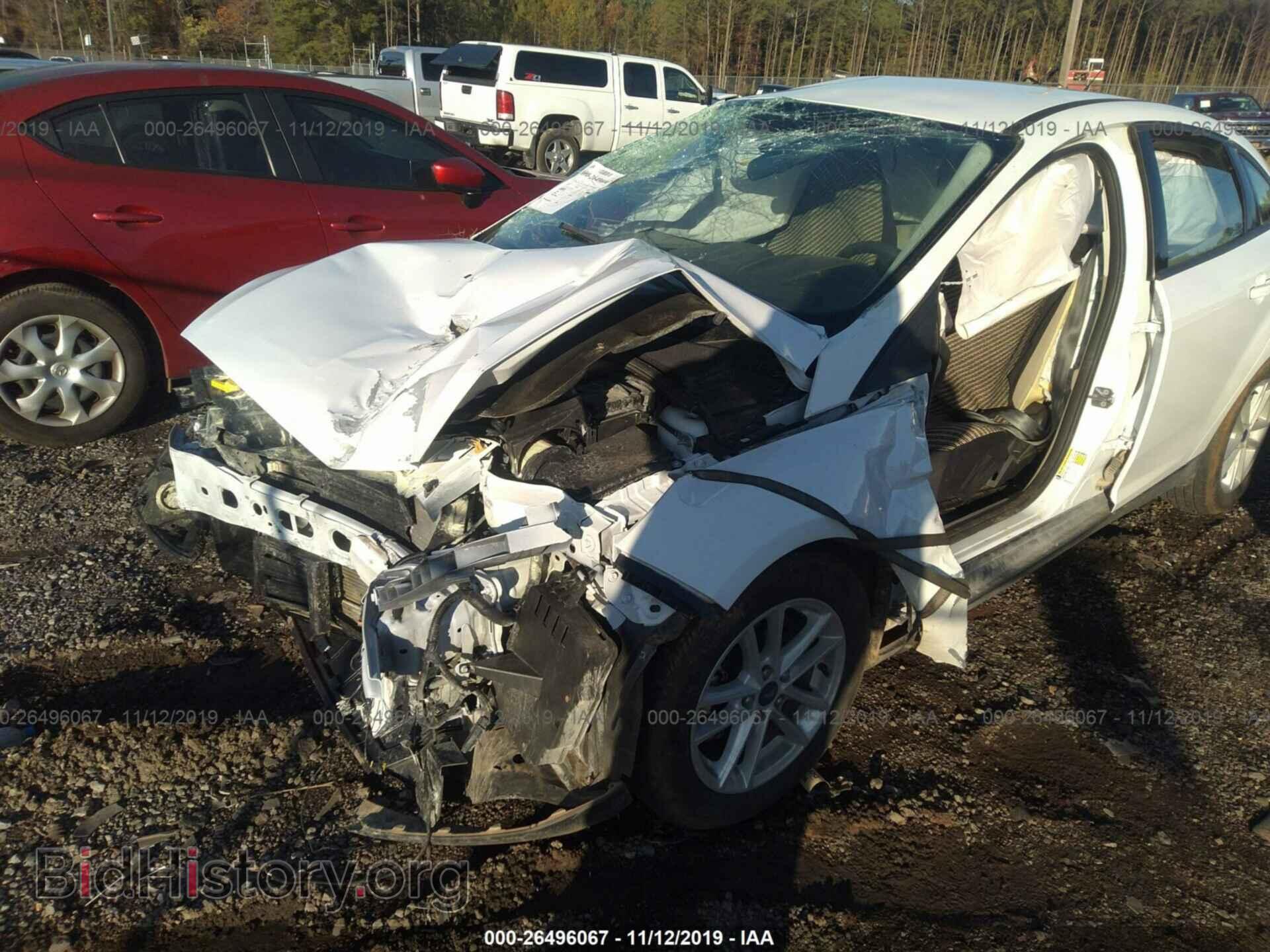 2018 FORD FOCUS - VIN: 1FADP3FE7JL284296 - Фото 2
