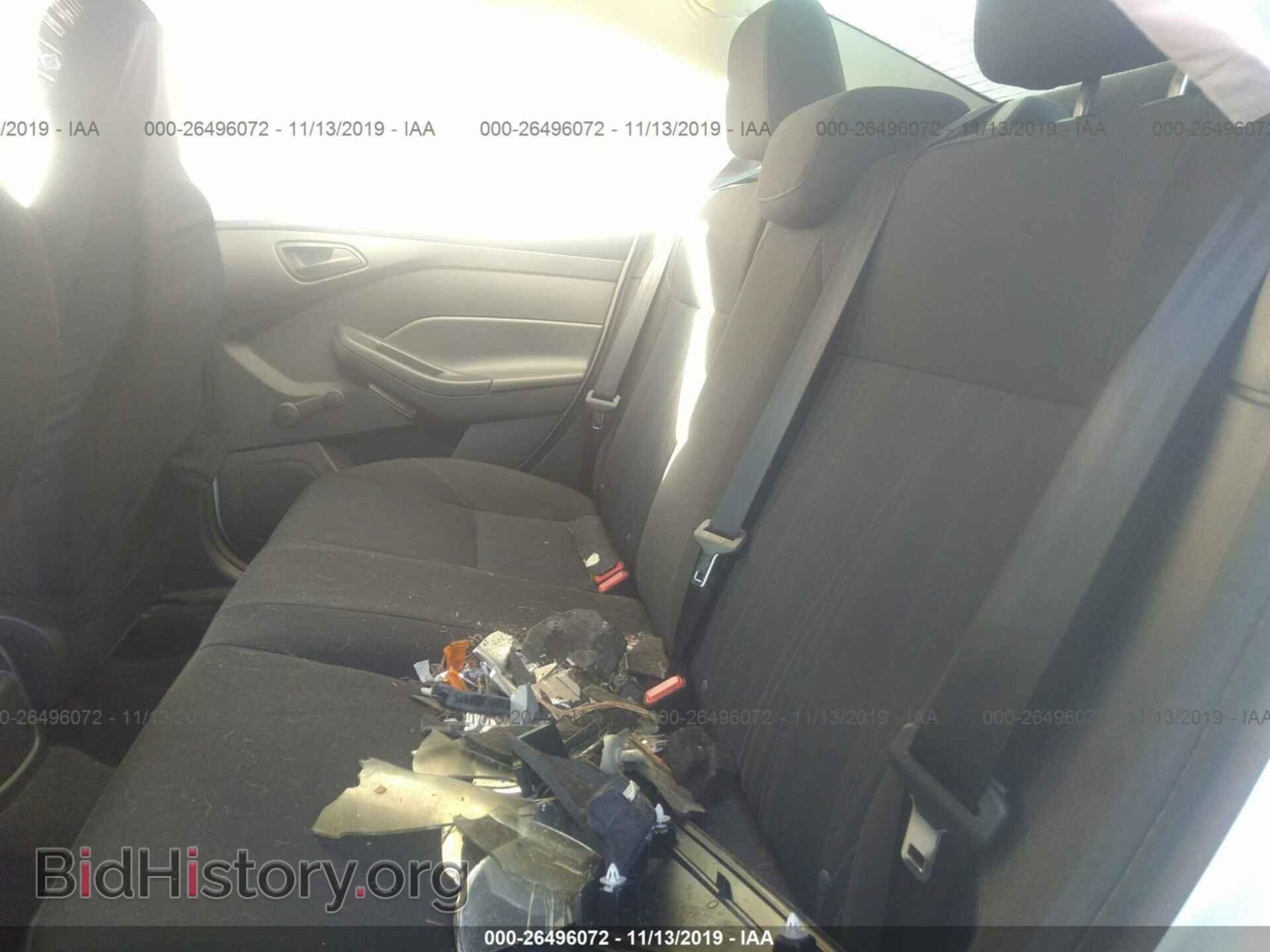 2018 Ford Focus - VIN: 1FADP3E24JL208624 - Photo 8