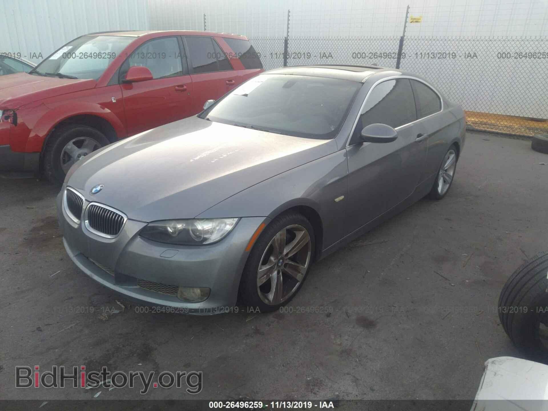 2007 BMW 335 - VIN: WBAWB73547P033778 - Фото 2