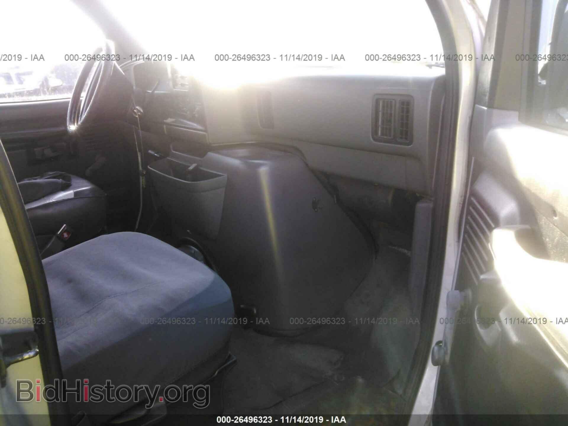 1993 FORD ECONOLINE - VIN: 1FBHE31H7PHA92945 - Photo 5