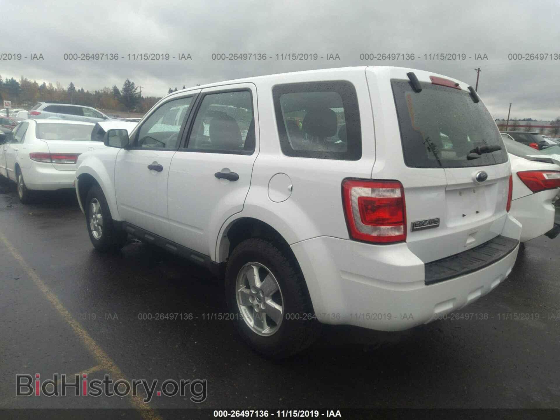 2011 Ford Escape - VIN: 1FMCU9C76BKB36098 - Фото 3