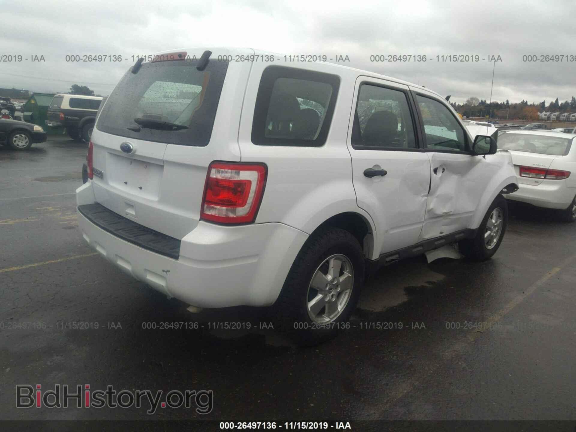 2011 Ford Escape - VIN: 1FMCU9C76BKB36098 - Фото 4