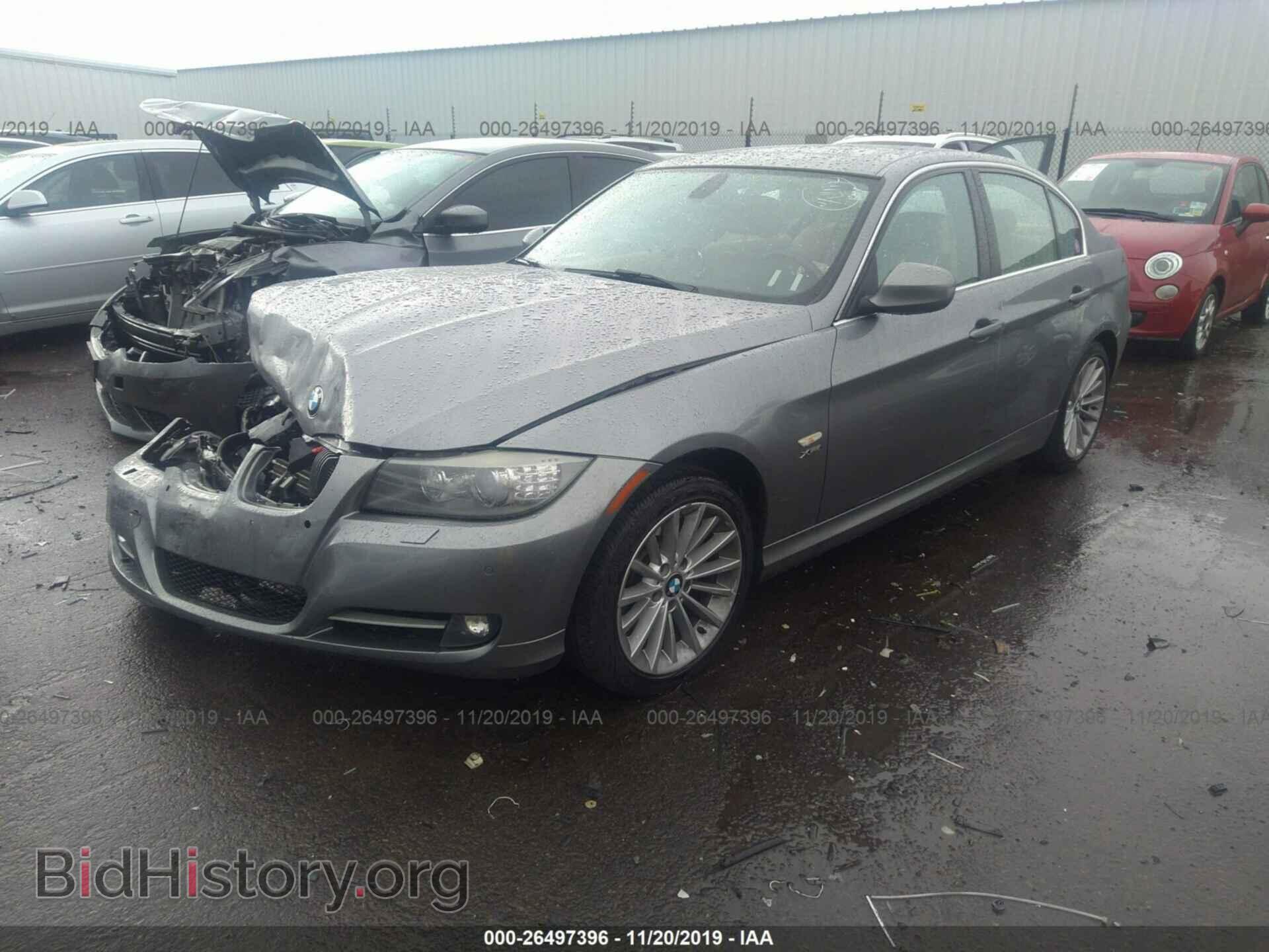 2011 BMW 335 - VIN: WBAPL5C59BA982602 - Фото 2