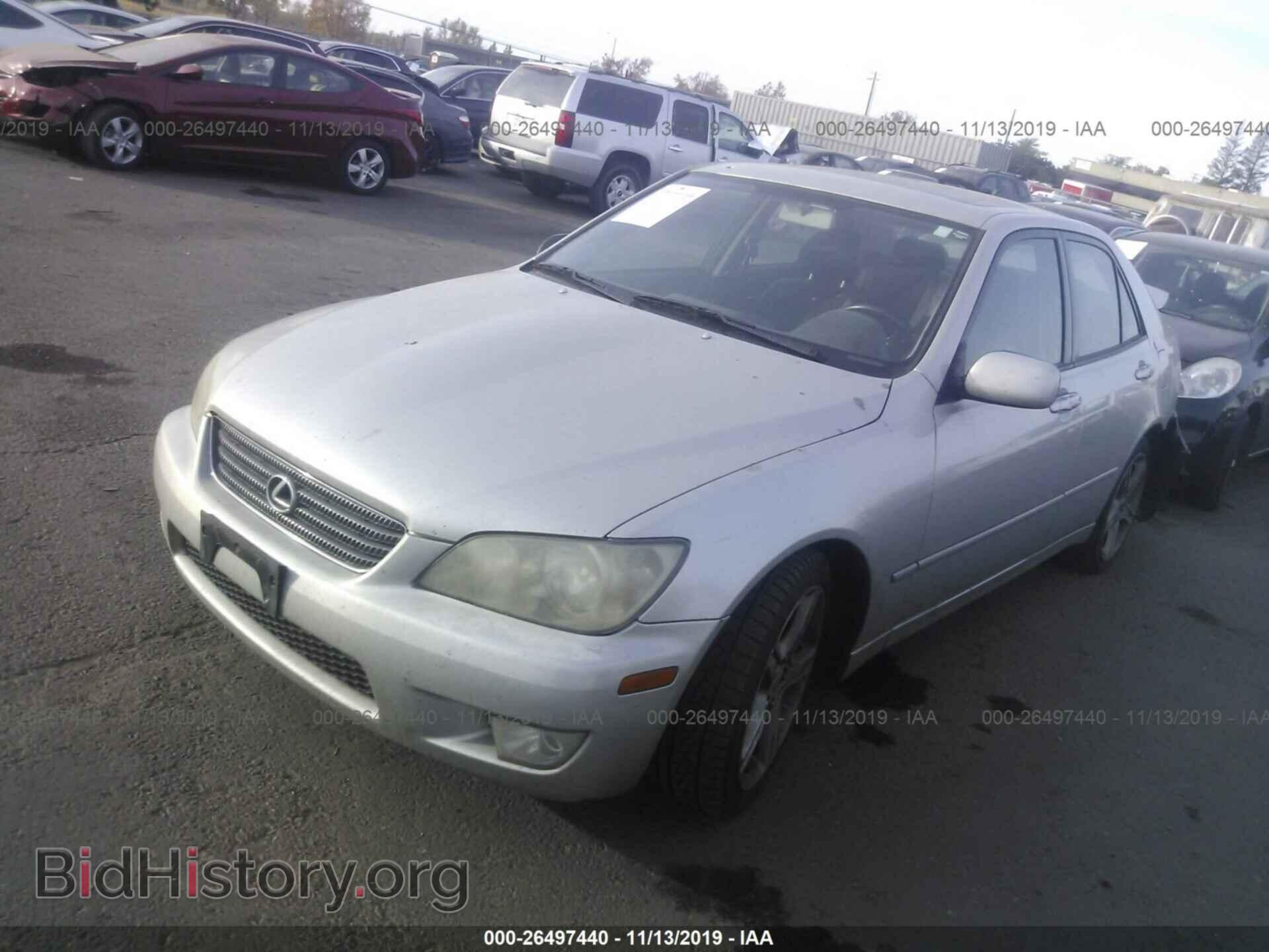 2001 LEXUS IS - VIN: JTHBD182X10019762 - Фото 2