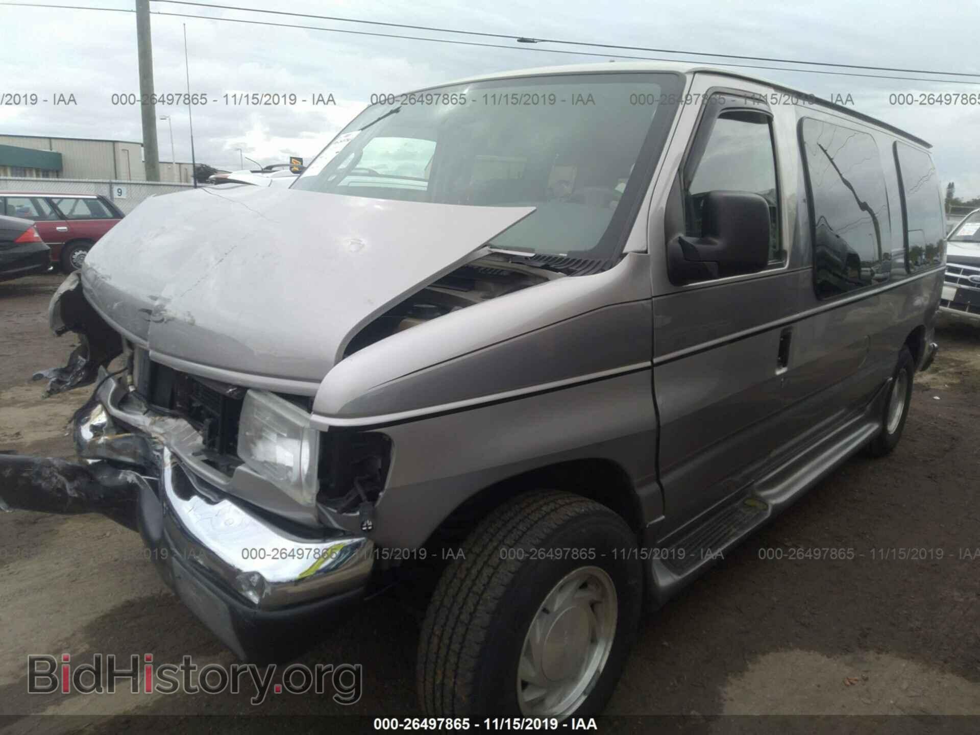 2003 Ford Econoline - VIN: 1FDRE14L13HB84210 - Photo 2
