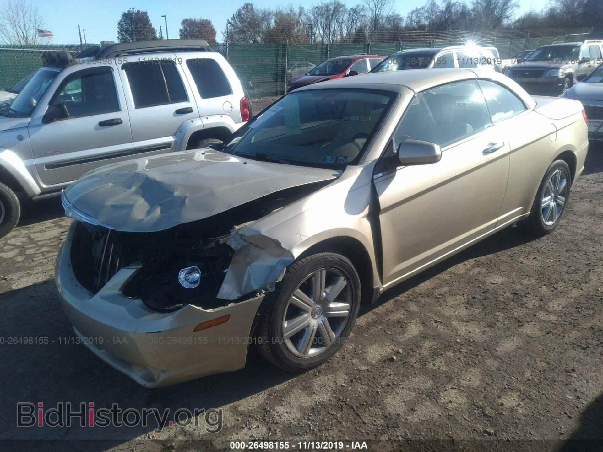 2010 CHRYSLER SEBRING - VIN: 1C3BC6EV2AN133875 - Фото 2