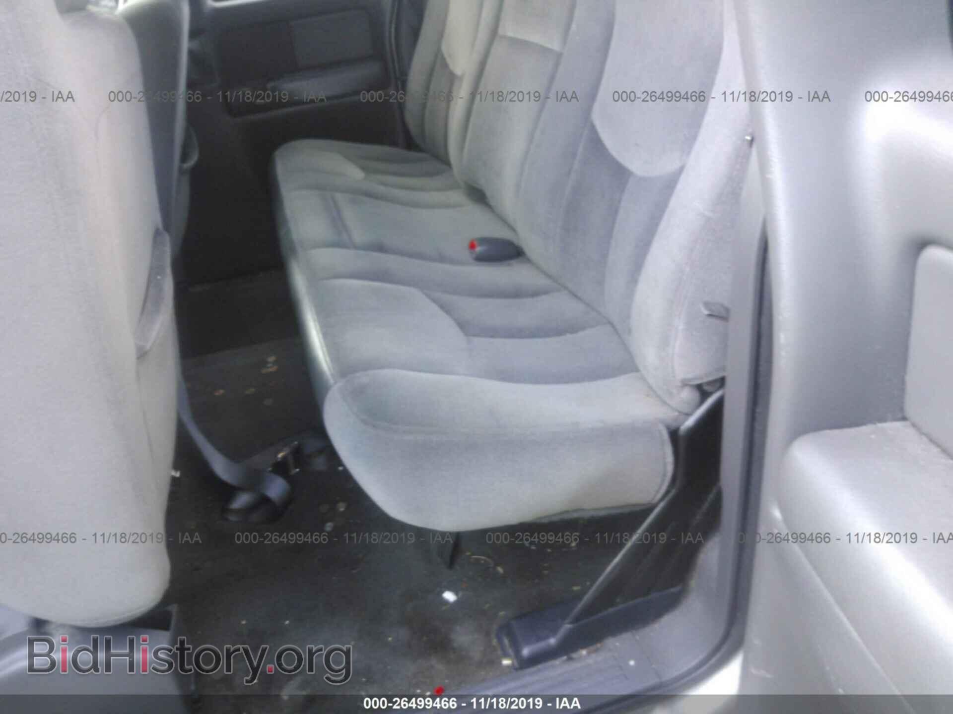 2003 GMC NEW SIERRA - VIN: 2GTEK19V631134590 - Фото 8