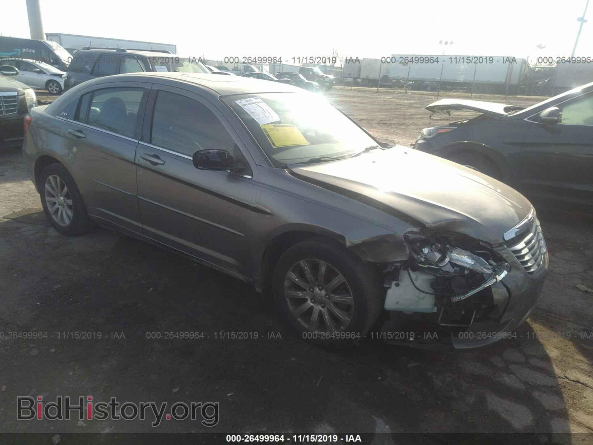 Фотография 1C3CCBBG4DN742988 - CHRYSLER 200 2013