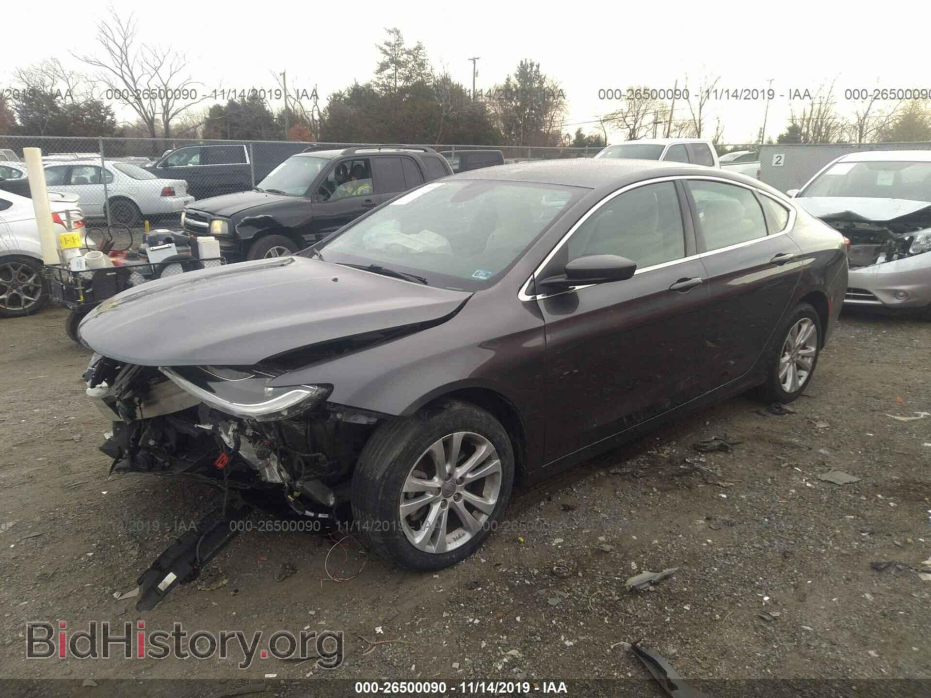 2015 Chrysler 200 - VIN: 1C3CCCAB0FN558226 - Photo 2