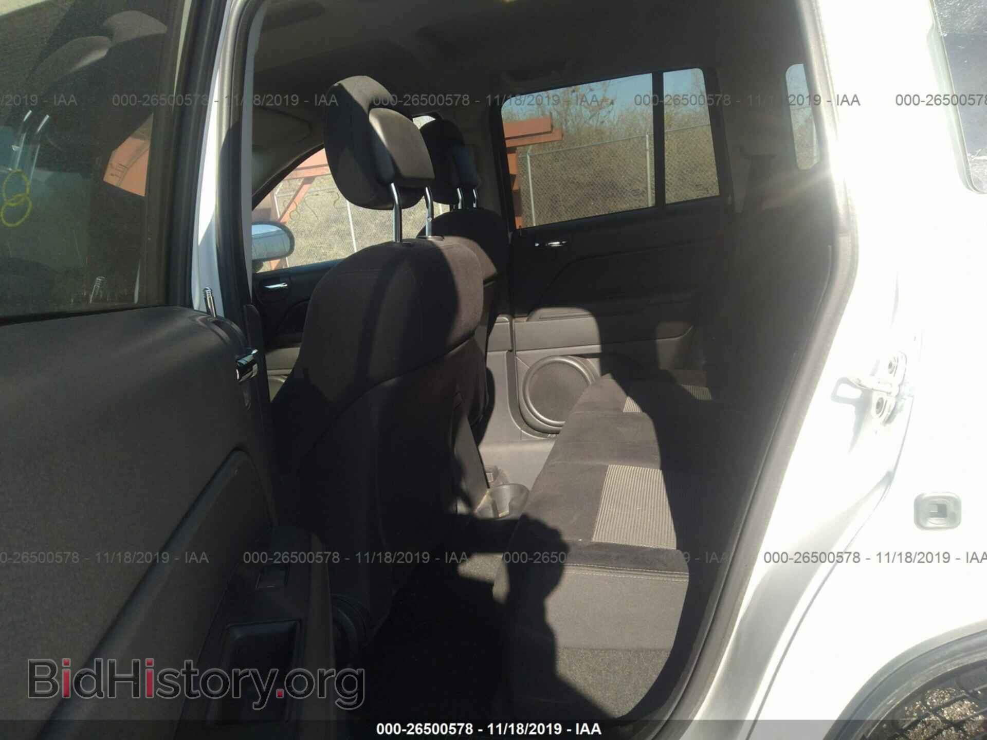 2011 JEEP COMPASS - VIN: 1J4NT1FB6BD241143 - Фото 8