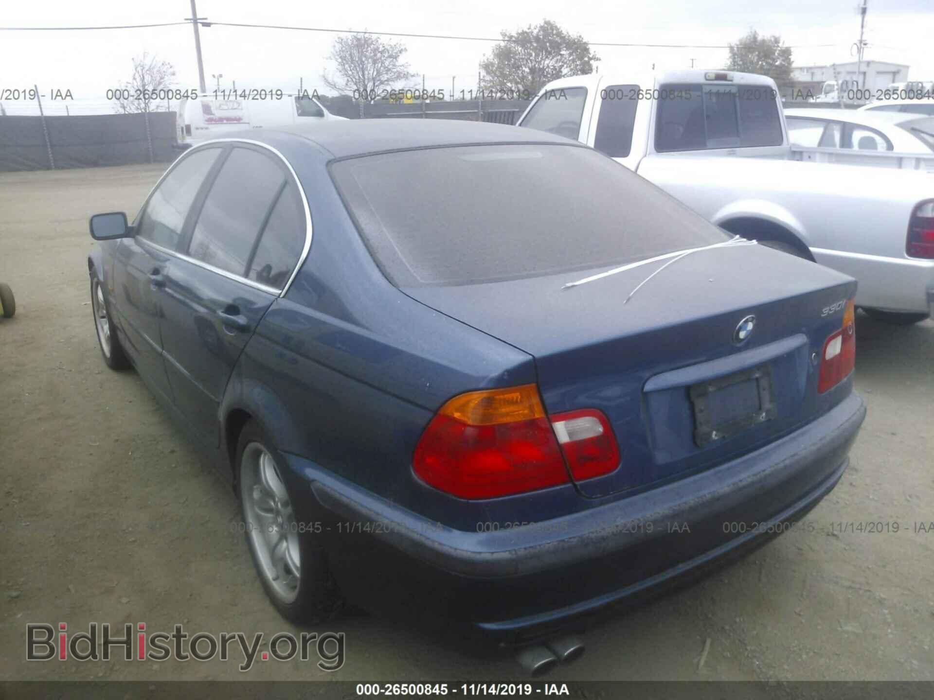 2001 BMW 330 - VIN: WBAAV53481FJ72886 - Фото 3