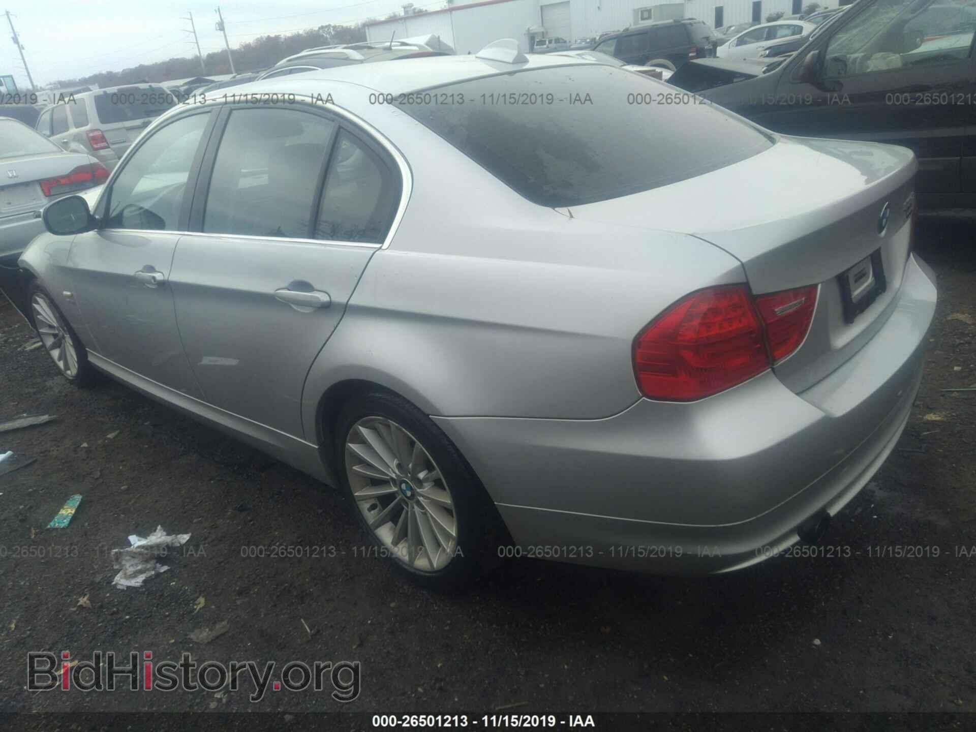 2009 BMW 335 - VIN: WBAPL33509A404371 - Фото 3