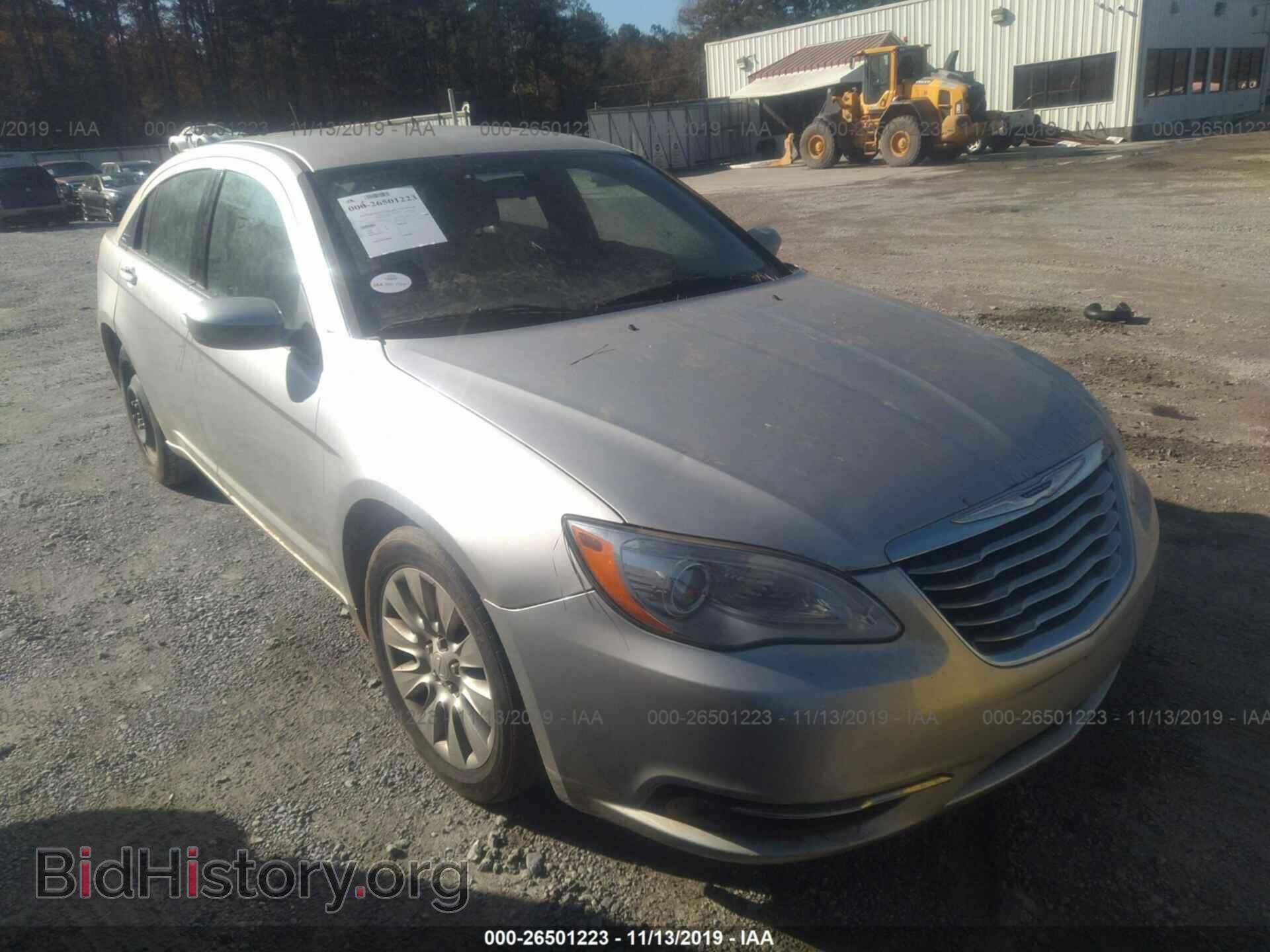 Фотография 1C3CCBAB1CN321007 - CHRYSLER 200 2012