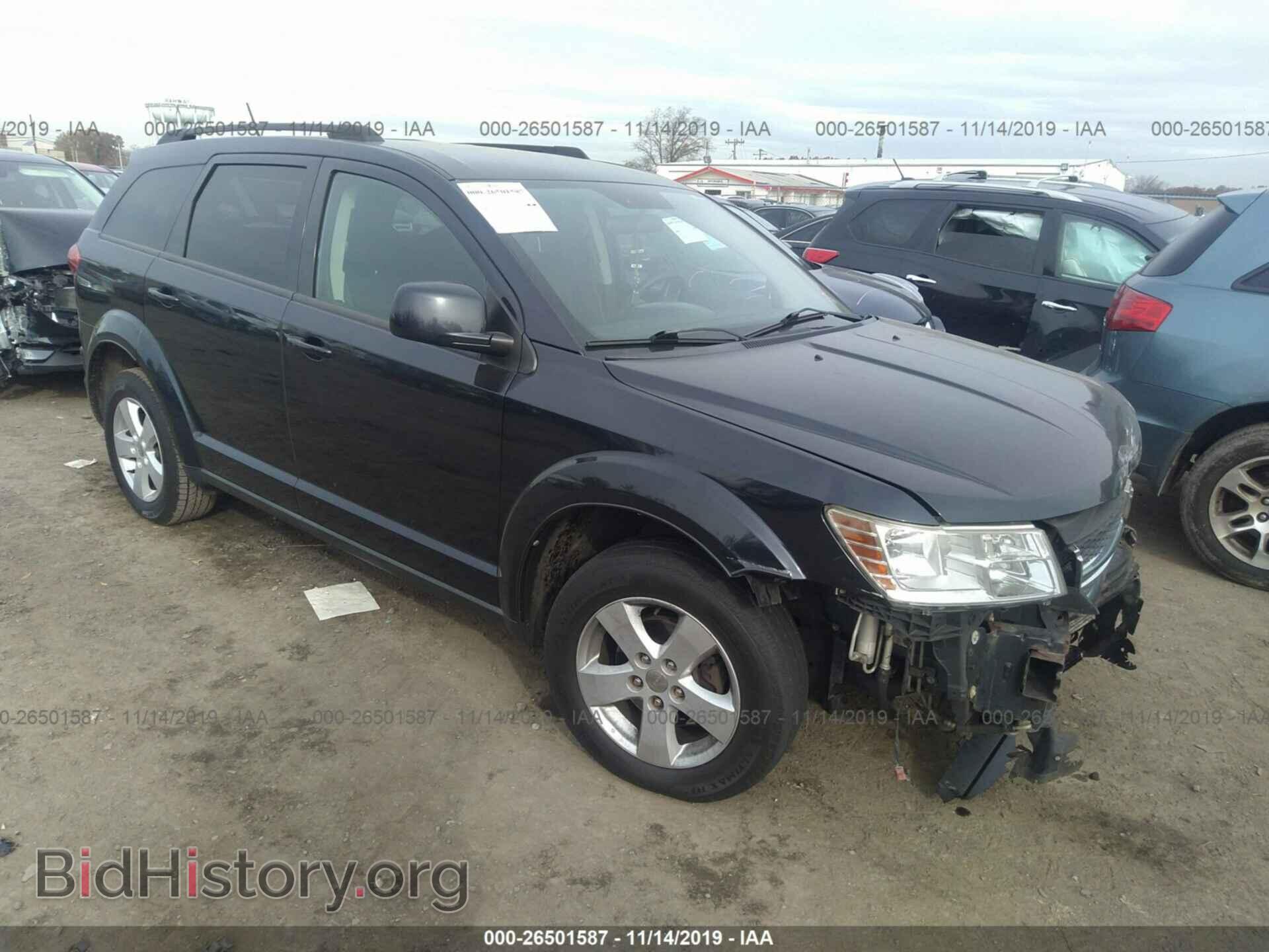 Photo 3D4PH1FG8BT512275 - Dodge Journey 2011