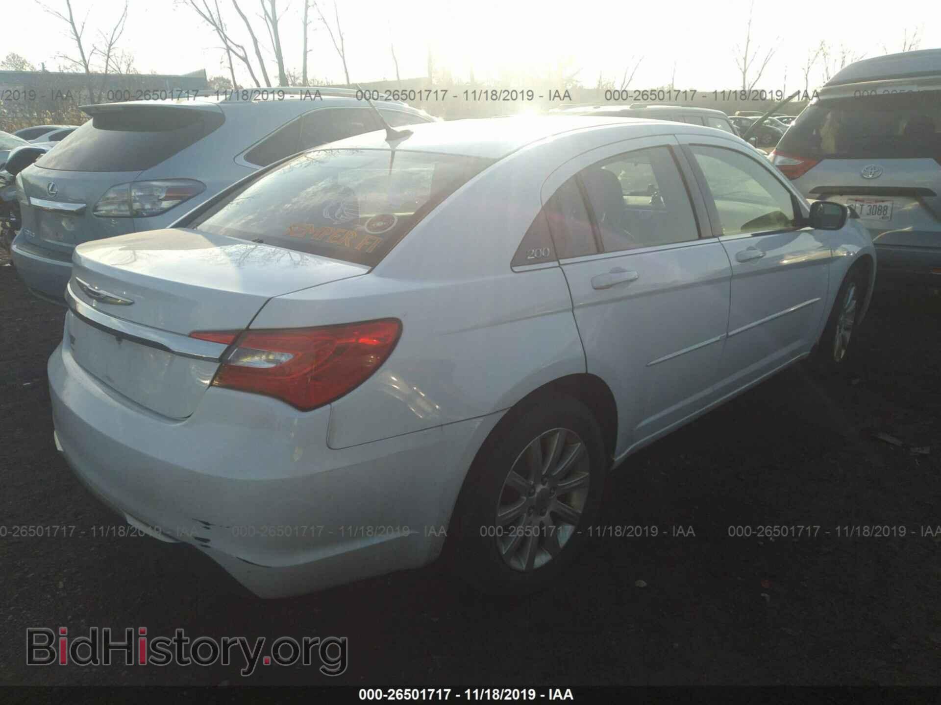 2012 CHRYSLER 200 - VIN: 1C3CCBBB9CN212647 - Фото 4