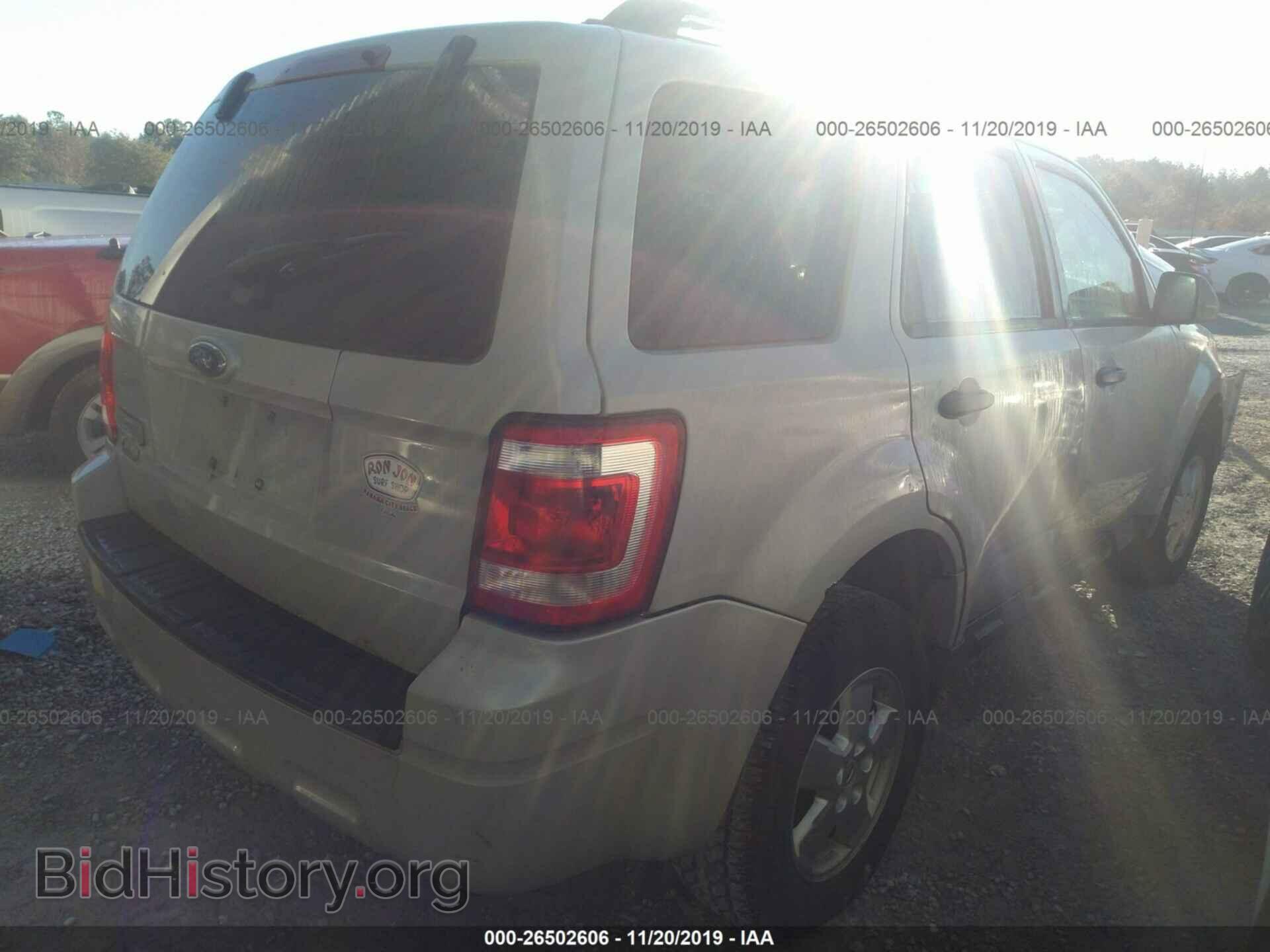 2009 FORD ESCAPE - VIN: 1FMCU03719KD11072 - Фото 4