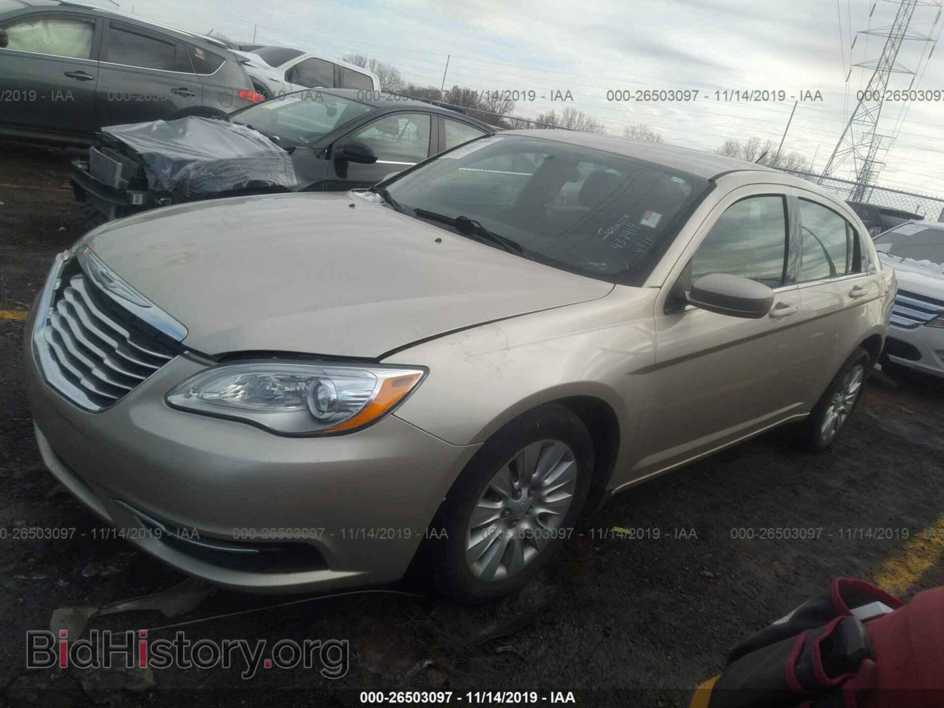2014 CHRYSLER 200 - VIN: 1C3CCBABXEN123738 - Фото 2