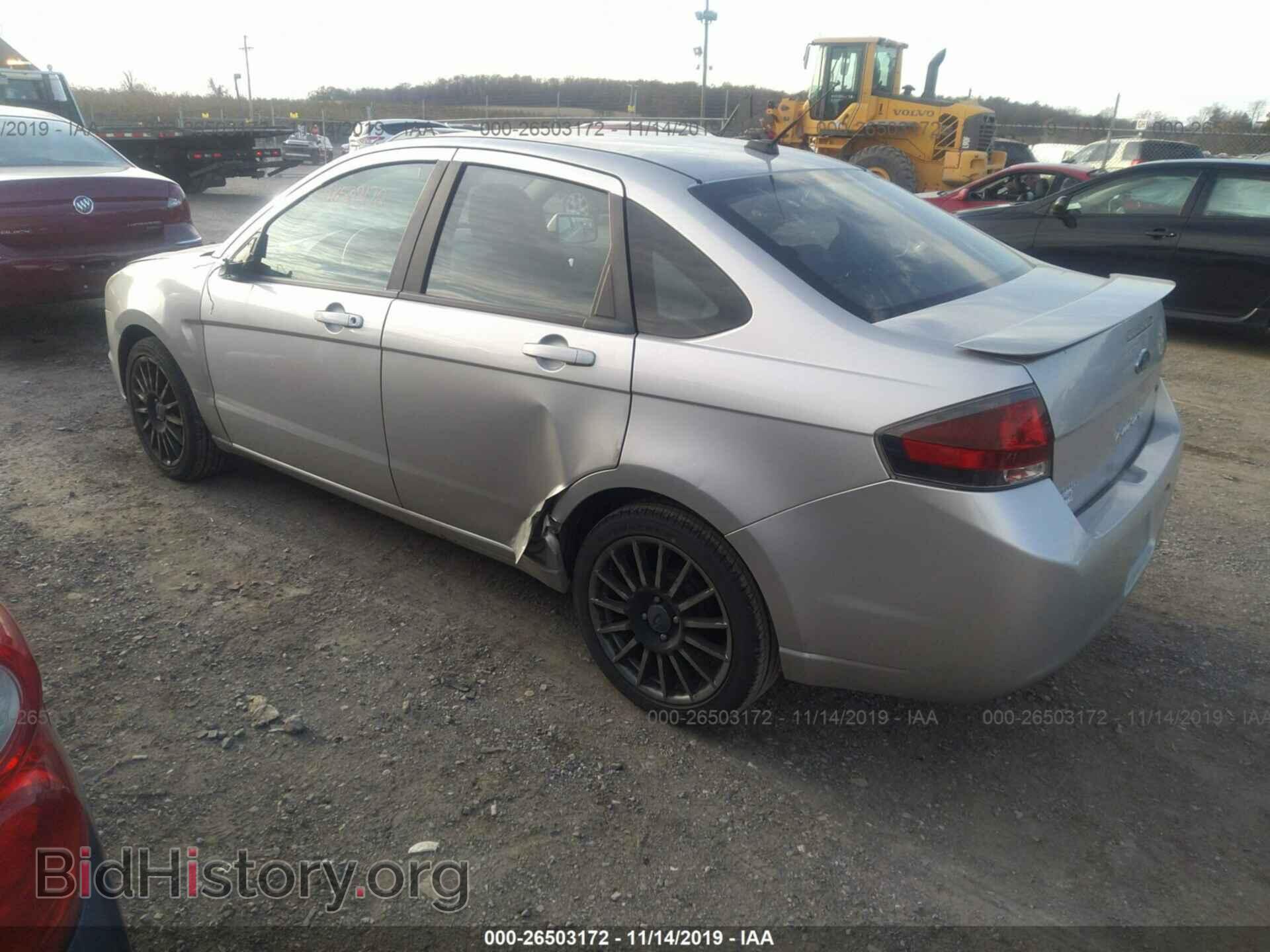 2010 Ford Focus - VIN: 1FAHP3GN5AW281492 - Фото 3