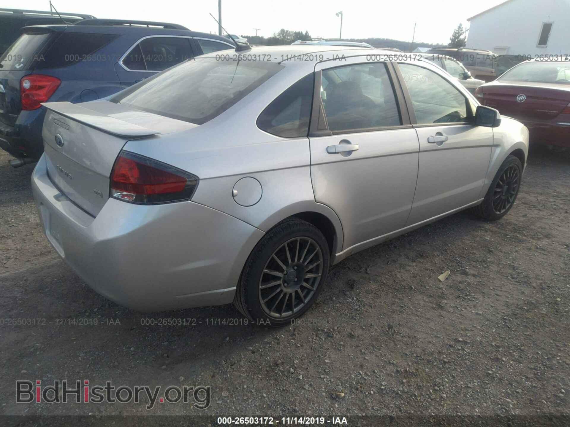 2010 Ford Focus - VIN: 1FAHP3GN5AW281492 - Фото 4