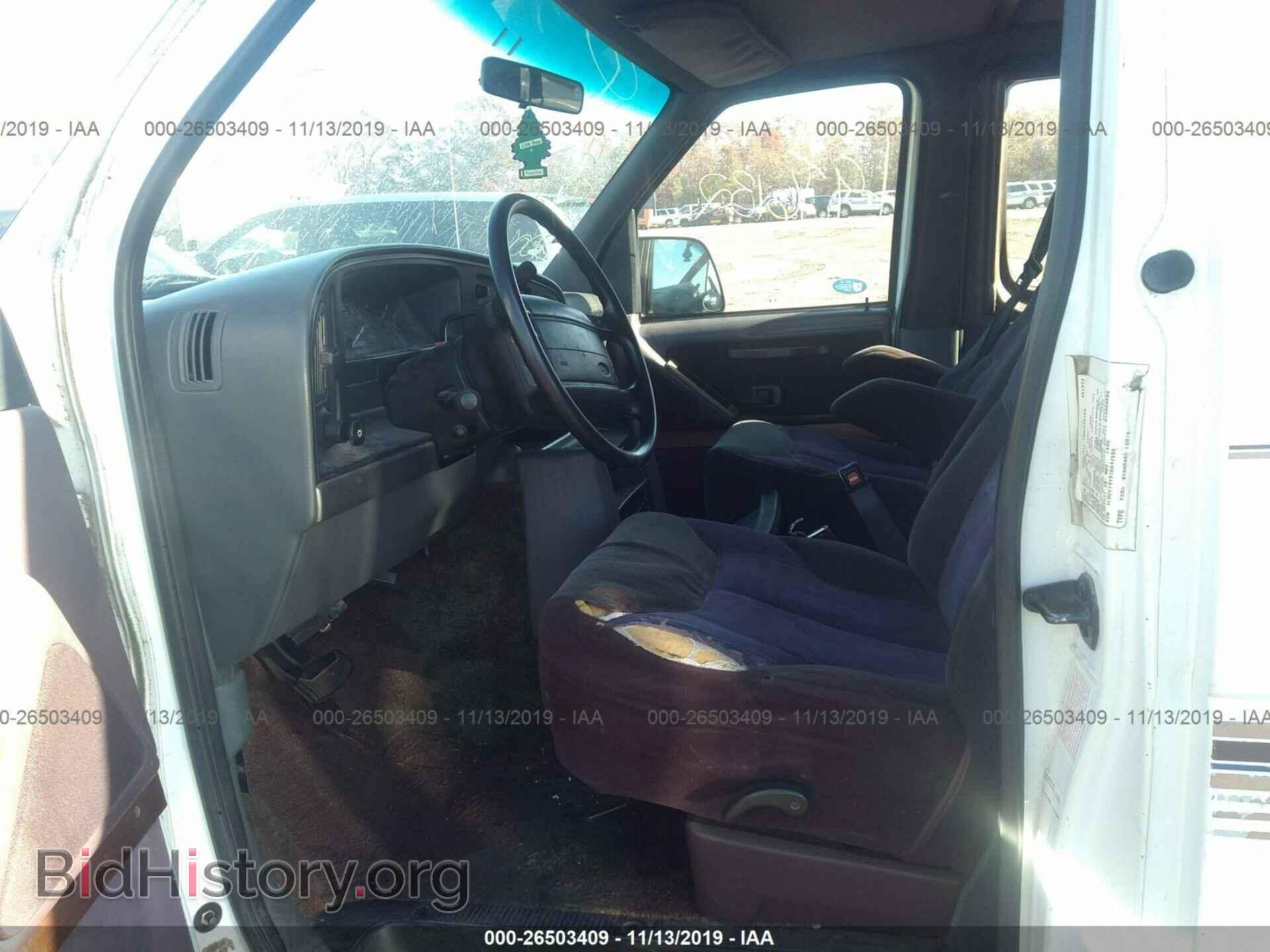 1996 Ford Econoline - VIN: 1FDEE14Y9THA47686 - Photo 5