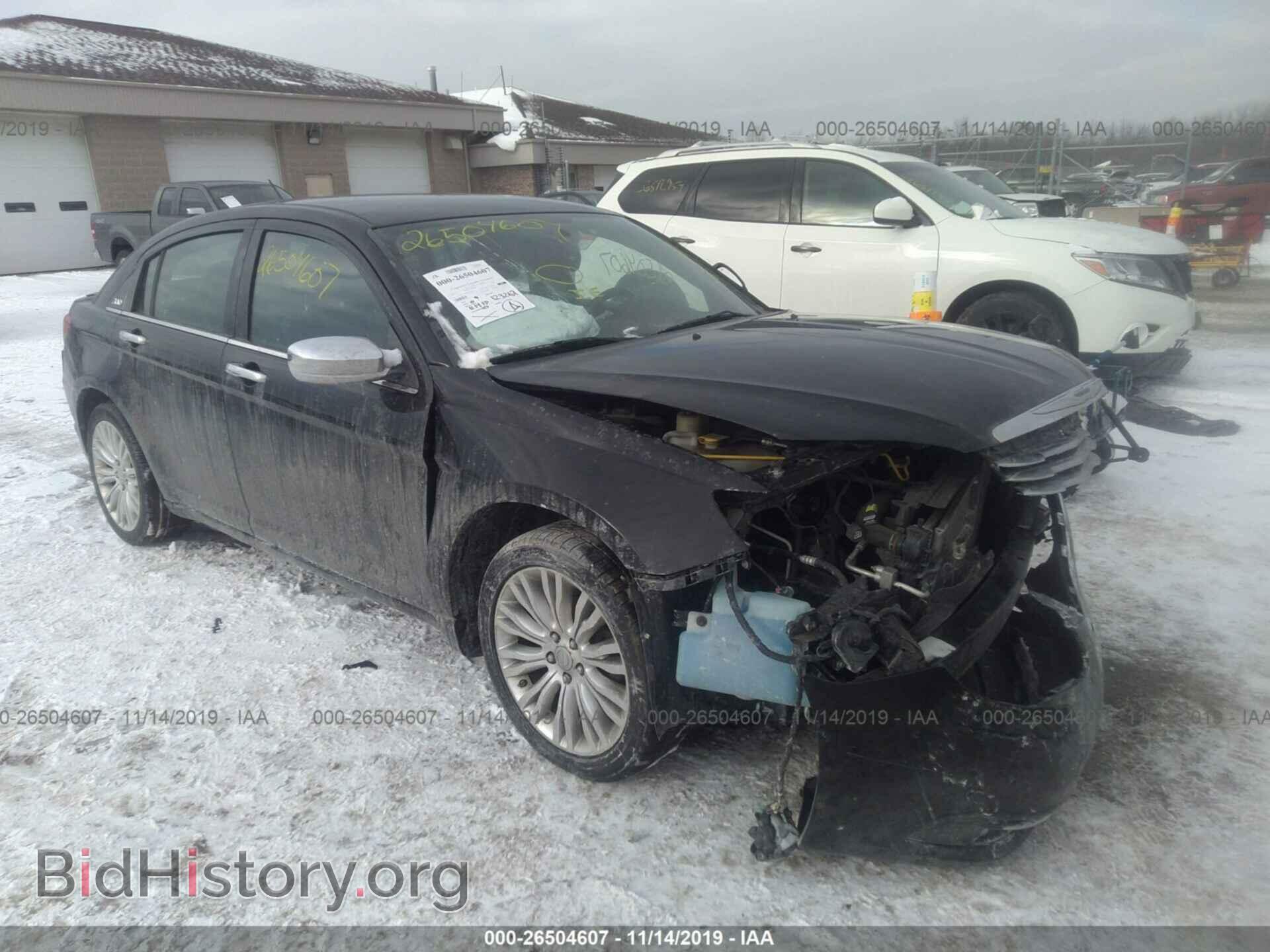 Photo 1C3BC2FB0BN600726 - CHRYSLER 200 2011