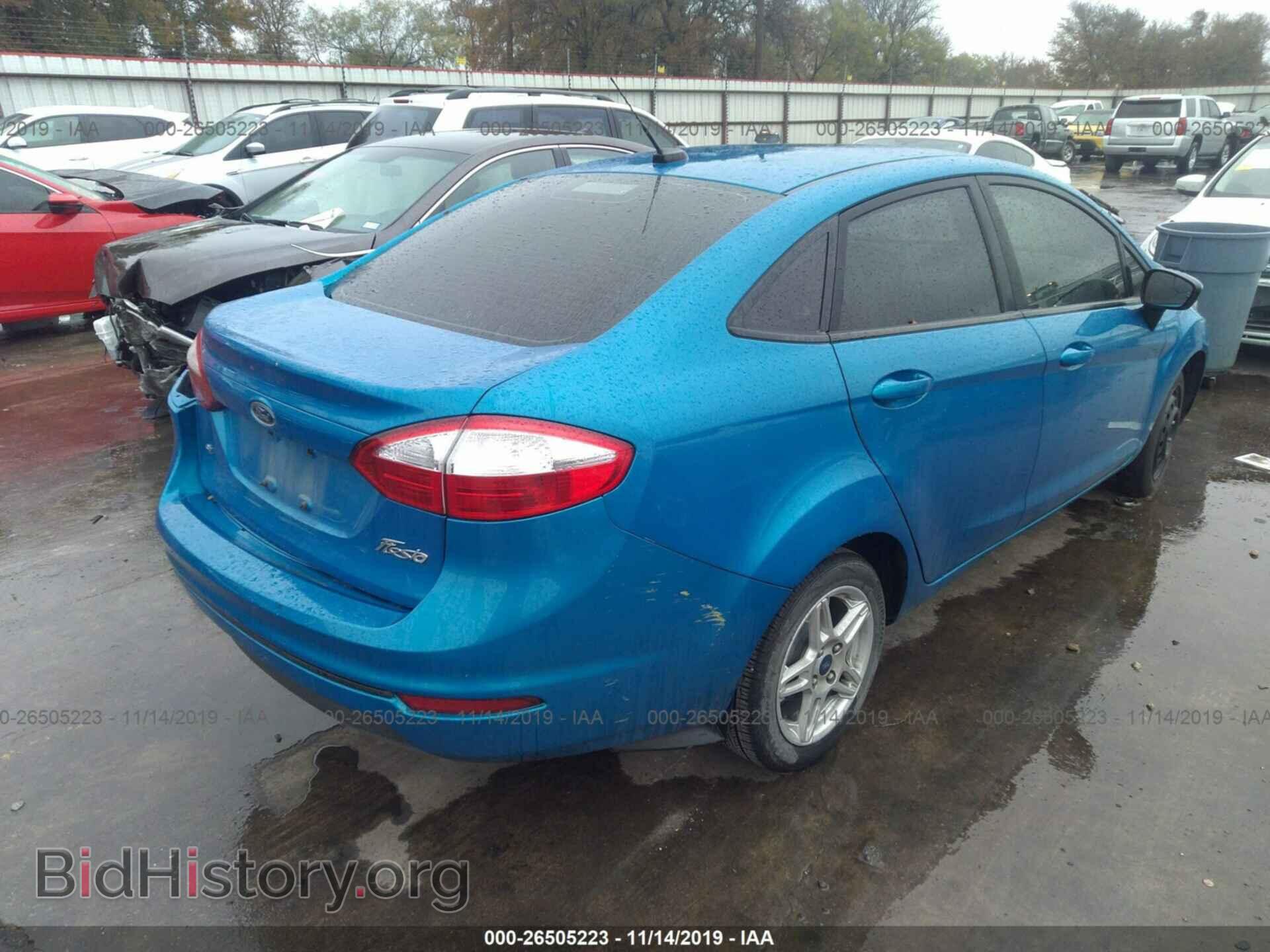 2017 Ford Fiesta - VIN: 3FADP4BJ7HM168078 - Фото 4