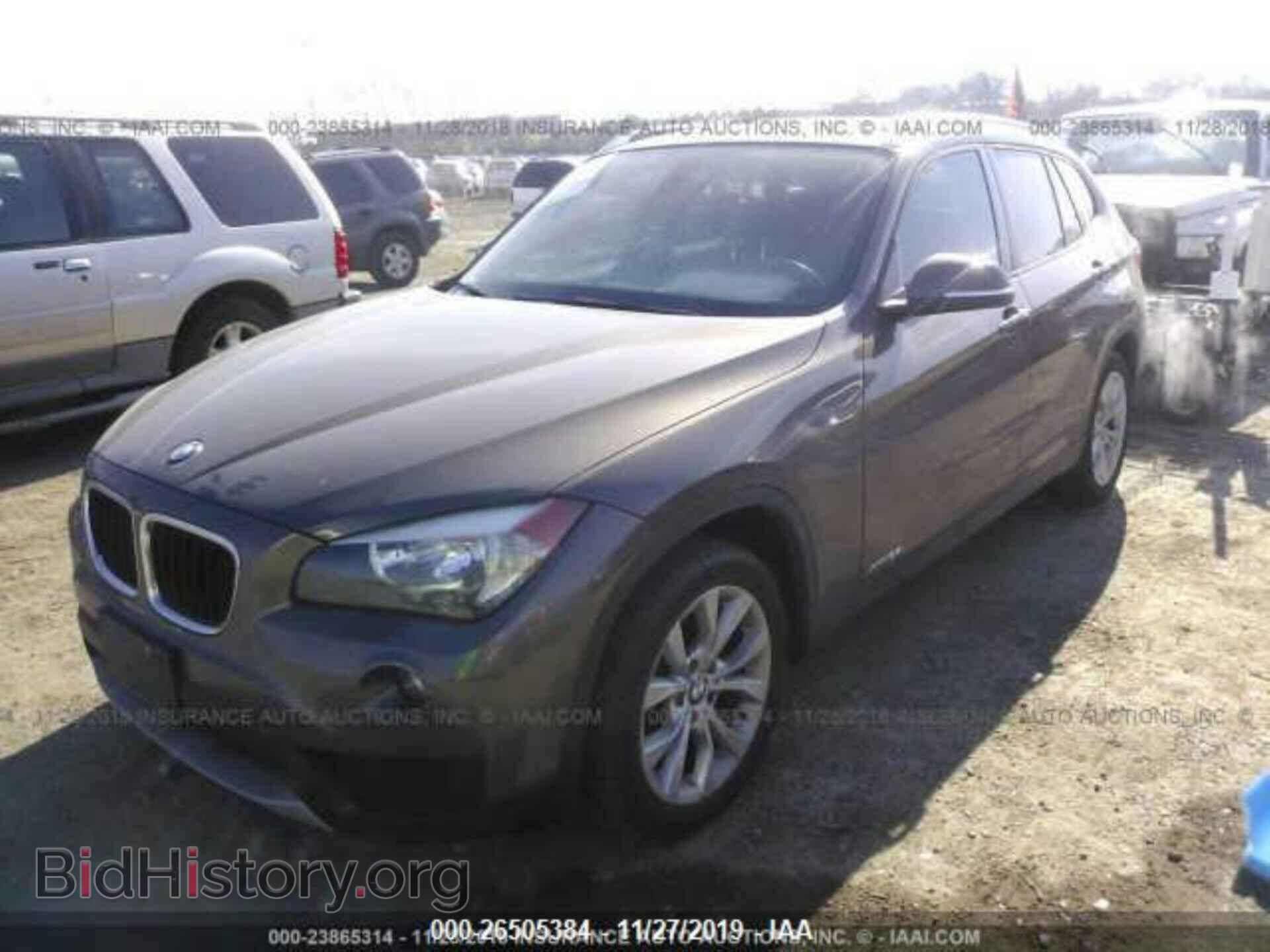 2013 BMW X1 - VIN: WBAVL1C55DVR90708 - Фото 2