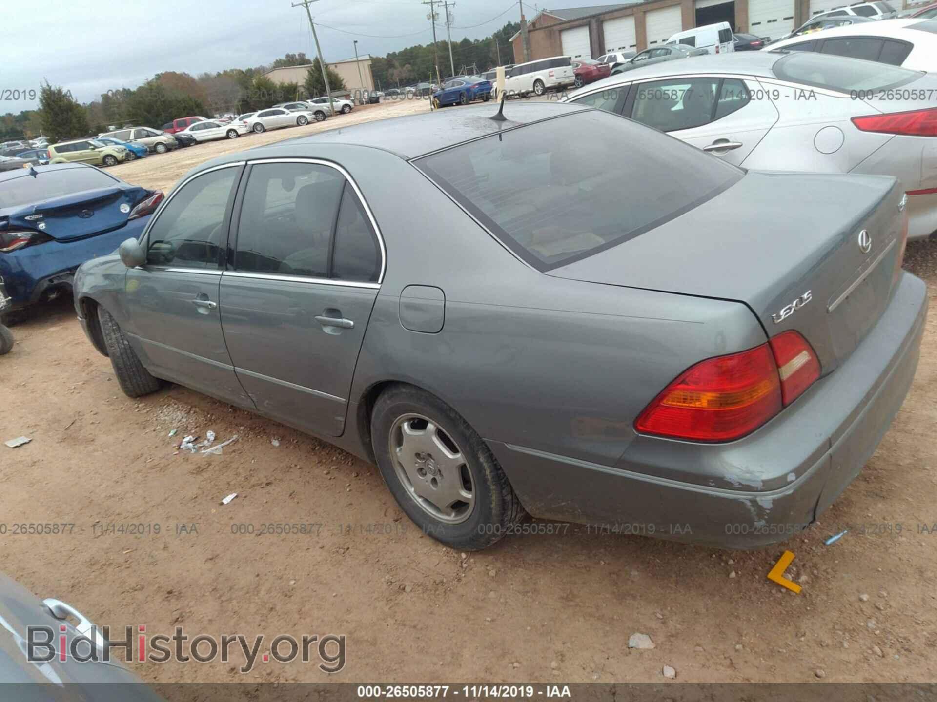 2002 LEXUS LS - VIN: JTHBN30F020088291 - Фото 3