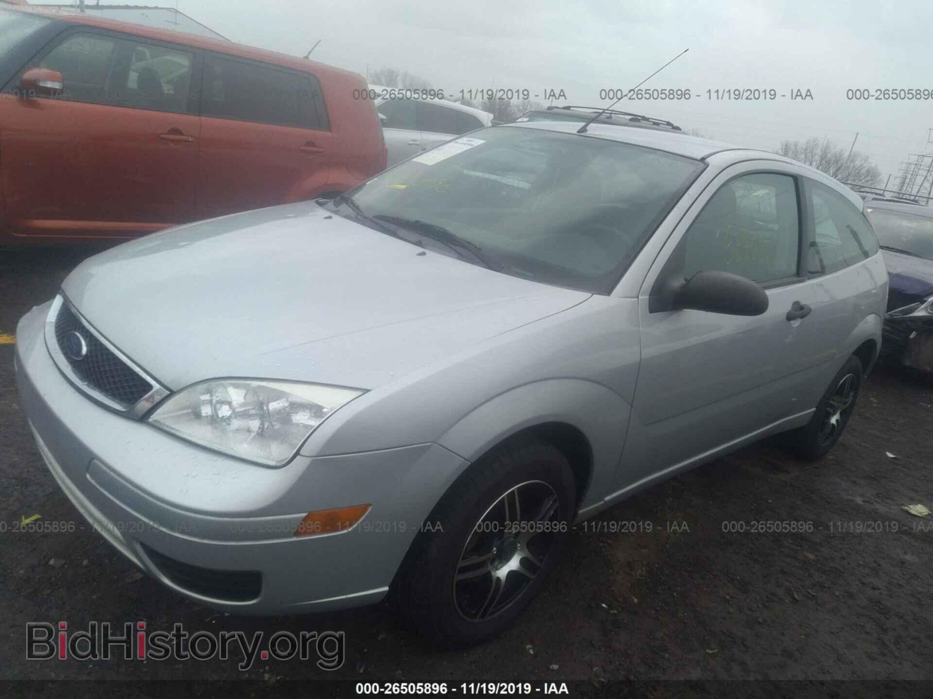 2007 FORD FOCUS - VIN: 1FAFP31N37W151431 - Фото 2
