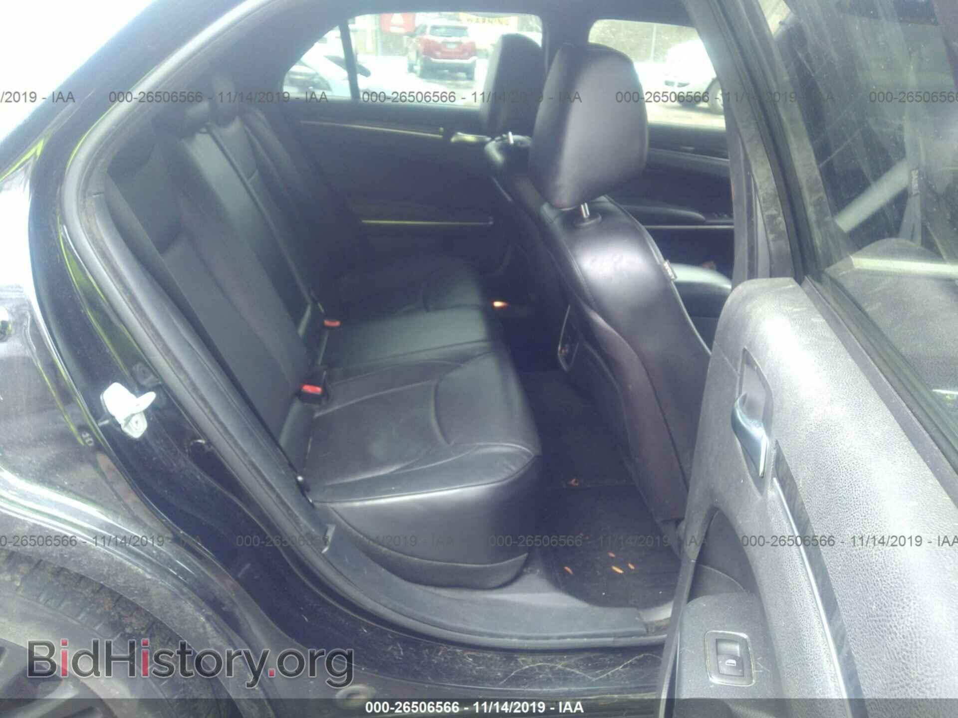 2013 Chrysler 300c - VIN: 2C3CCAKT4DH535727 - Фото 8