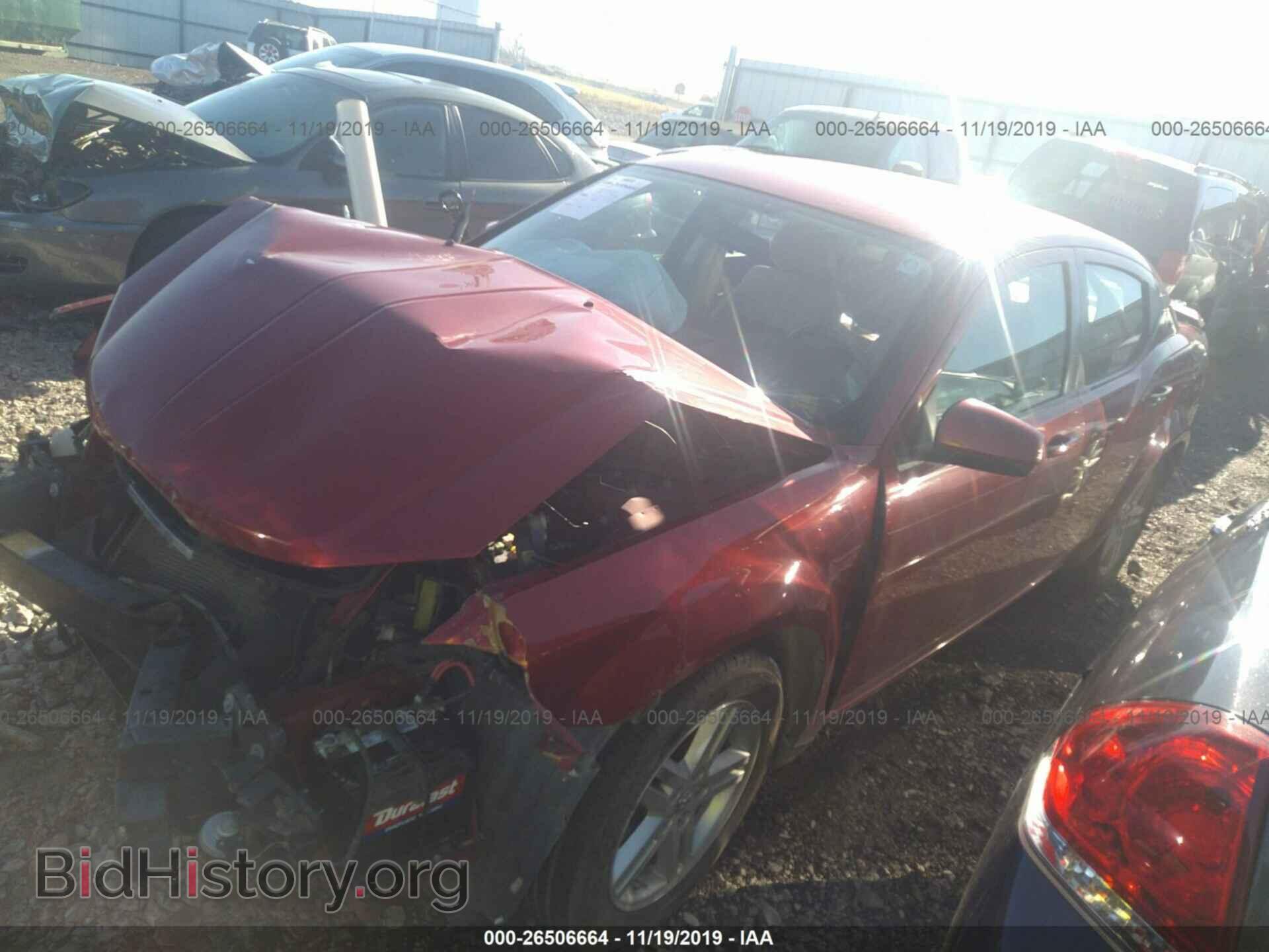 2009 Dodge Avenger - VIN: 1B3LC56BX9N550124 - Фото 2