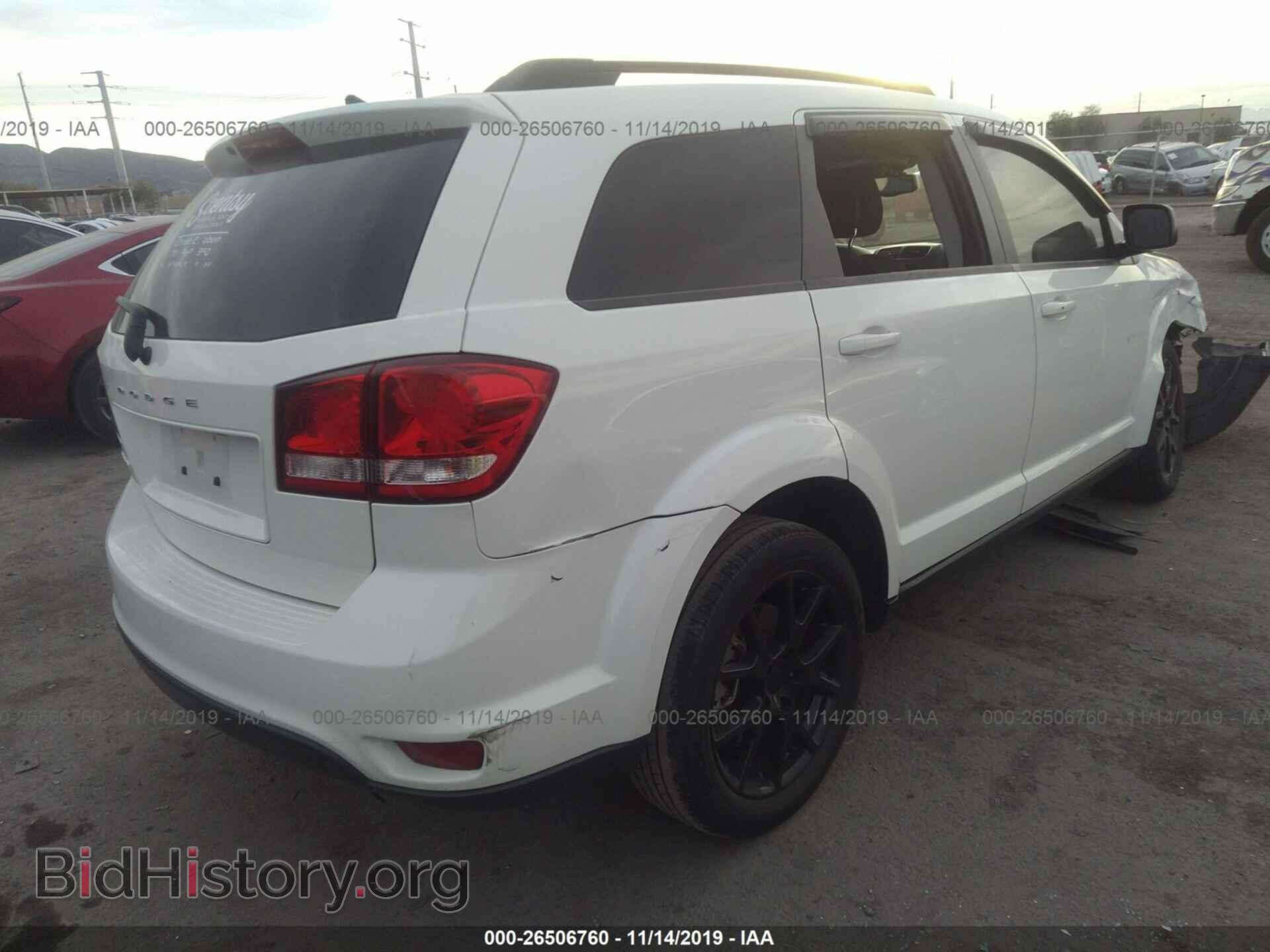 2015 Dodge Journey - VIN: 3C4PDCBB7FT752759 - Photo 4